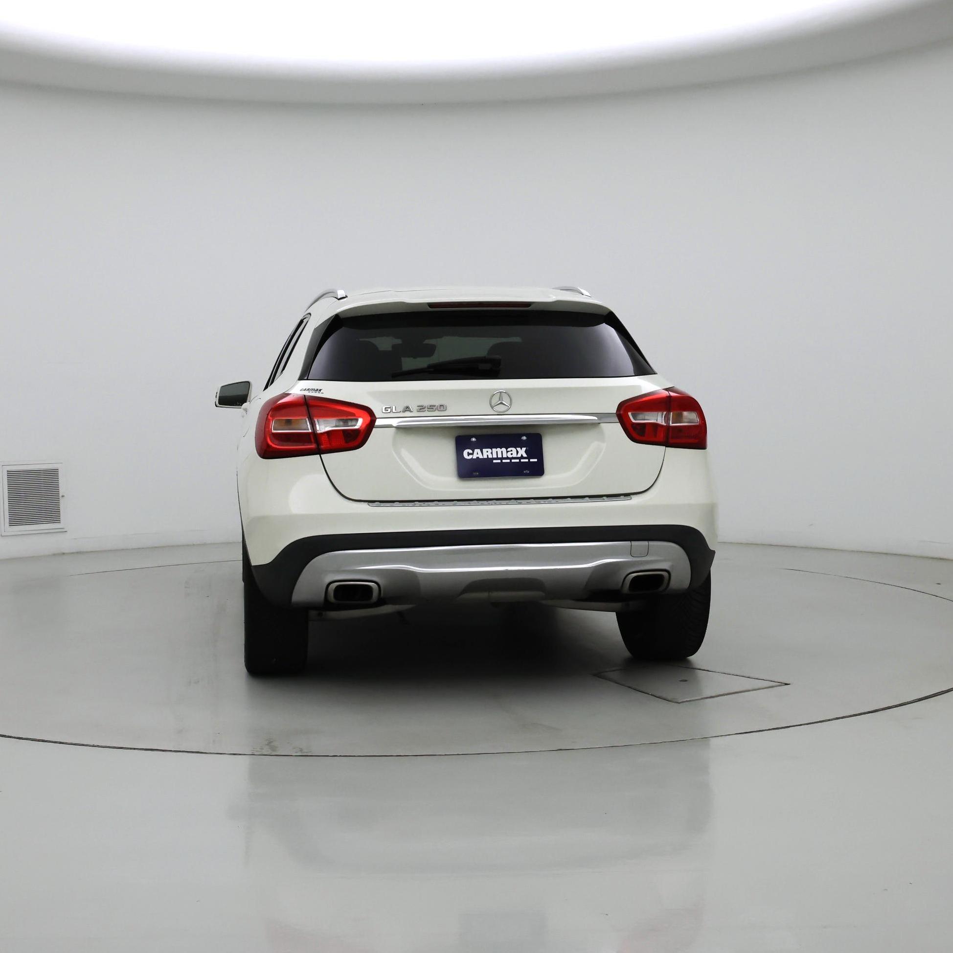 Thumbnail: 2017 Mercedes-Benz GLA - 6