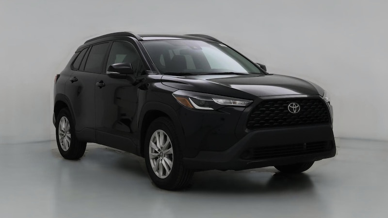 2022 Toyota Corolla Cross LE Hero Image