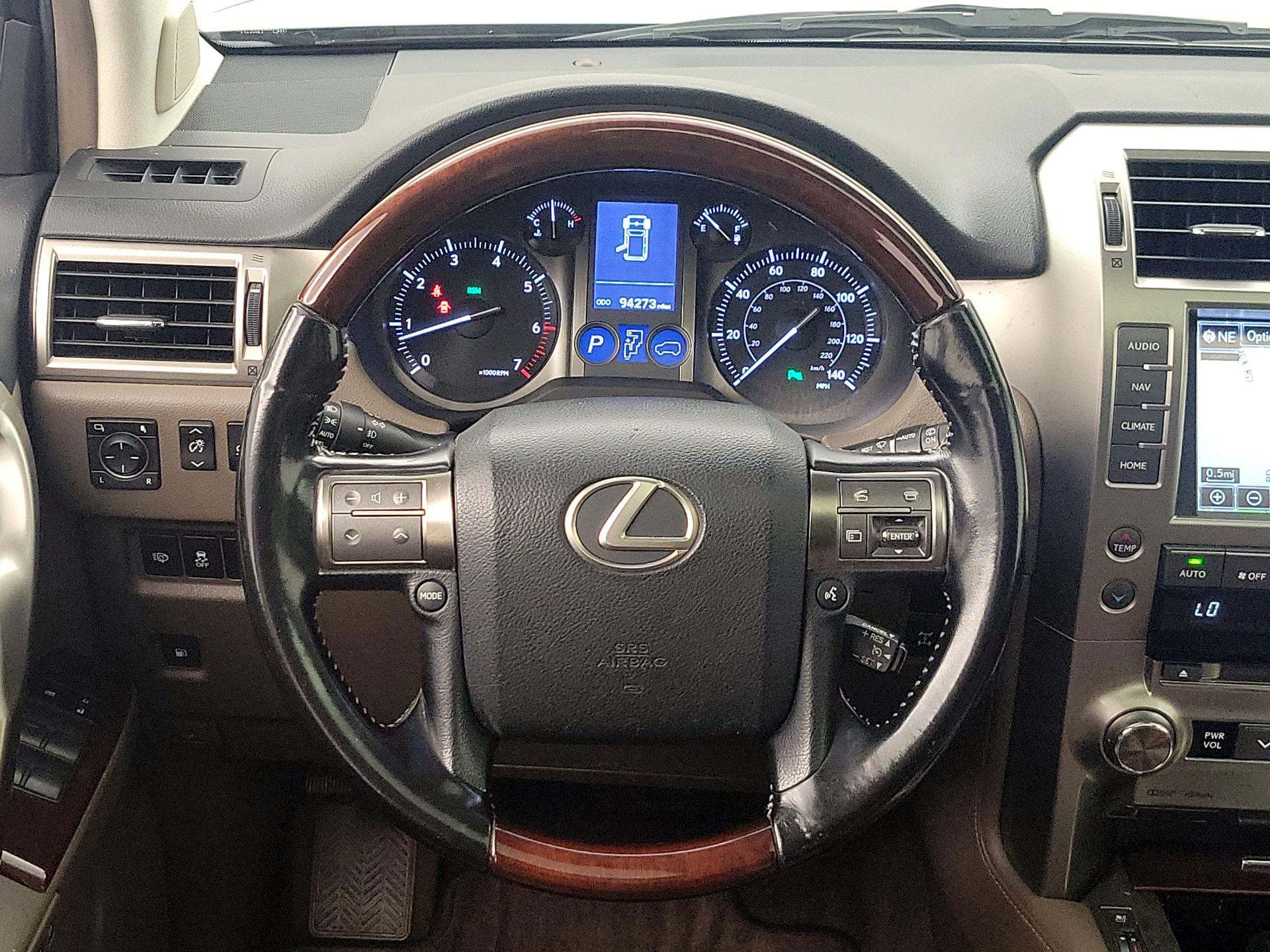 Thumbnail: 2018 Lexus GX - 10