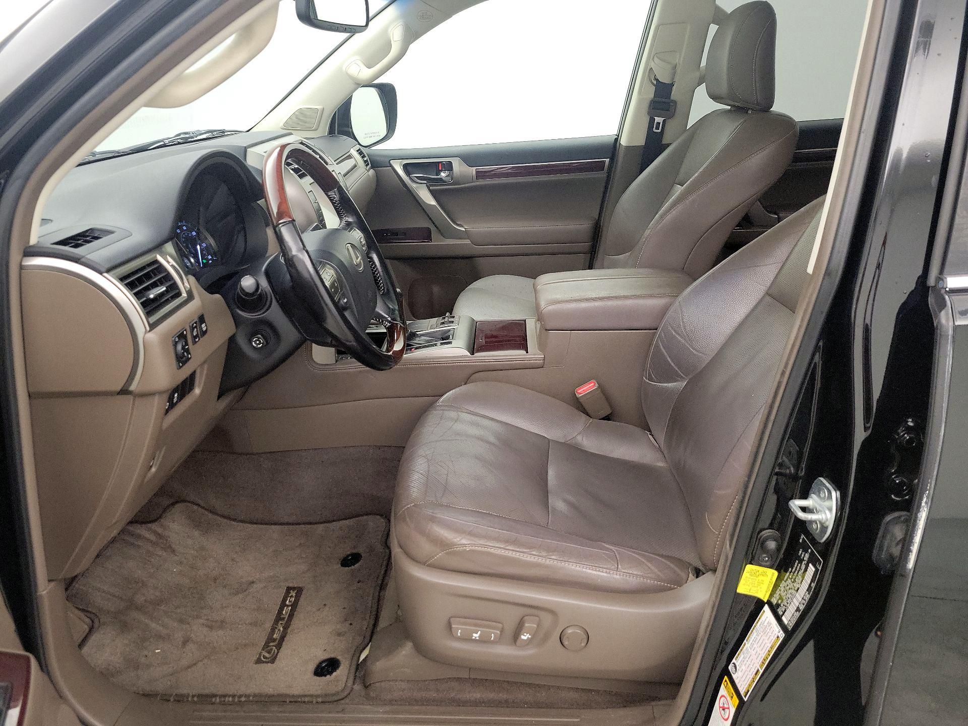 Thumbnail: 2018 Lexus GX - 11