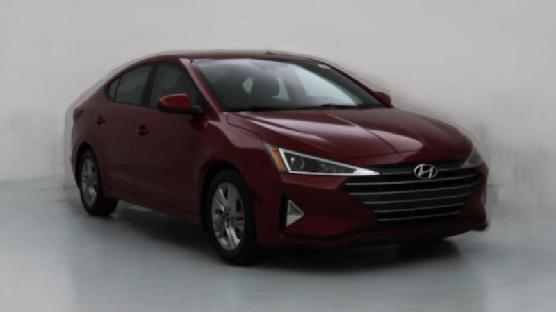 2020 Hyundai Elantra SEL Hero Image