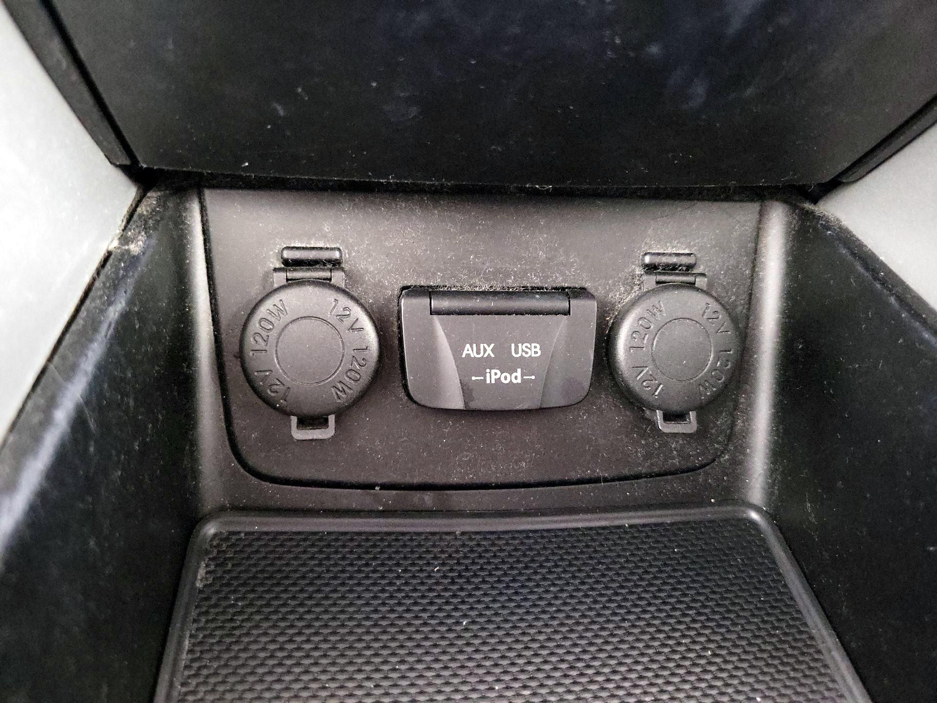 Thumbnail: 2013 Hyundai Sonata - 17