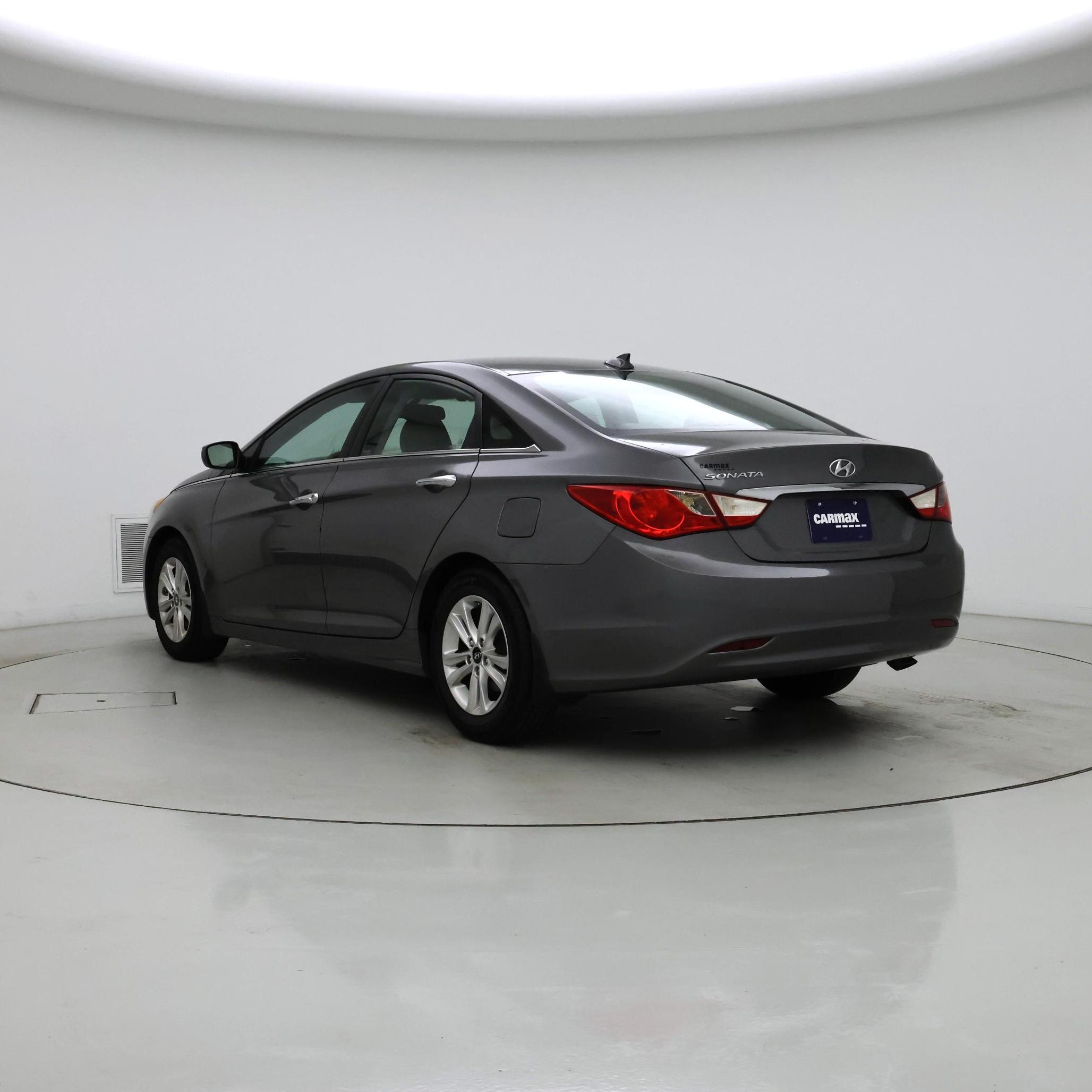 Thumbnail: 2013 Hyundai Sonata - 2