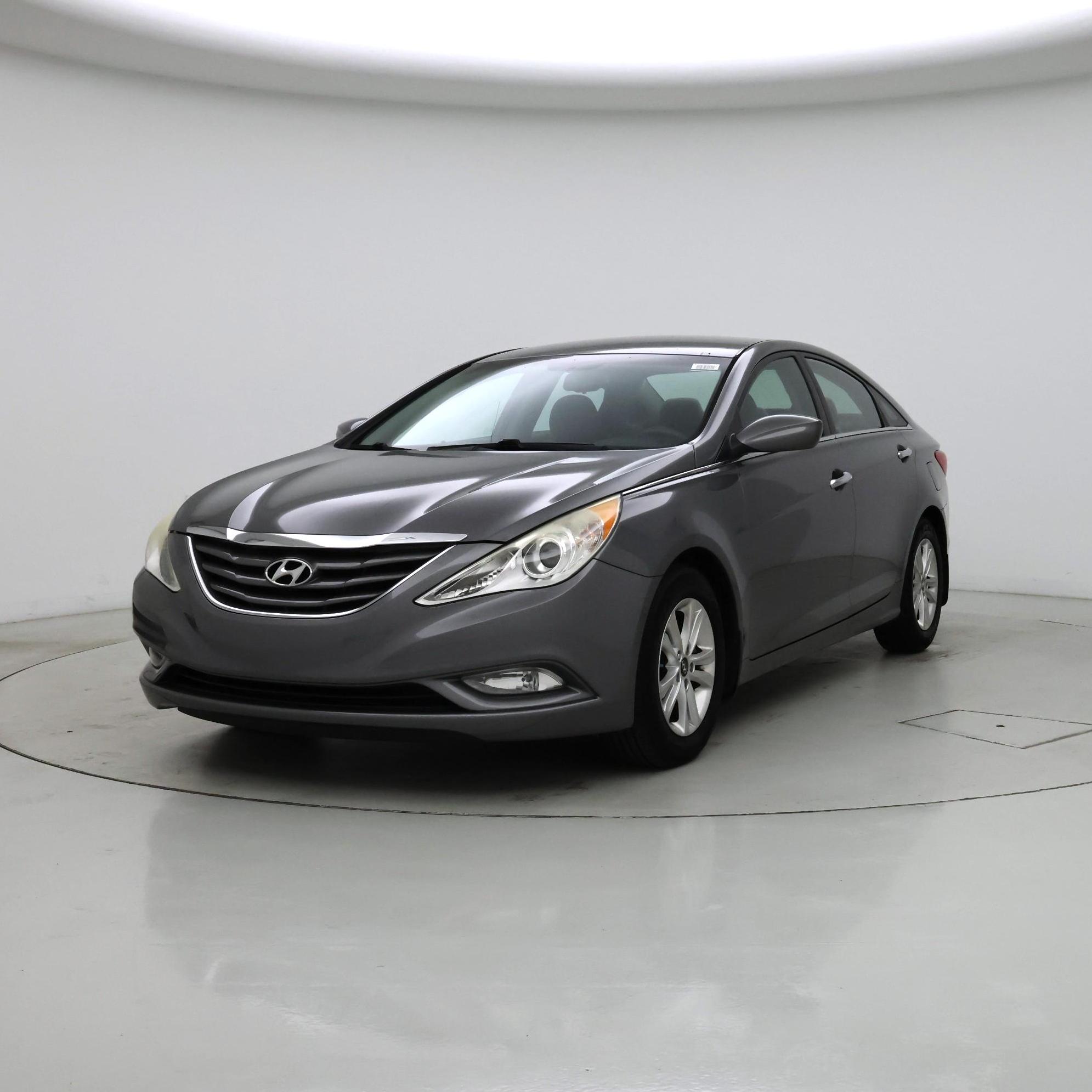 Thumbnail: 2013 Hyundai Sonata - 4