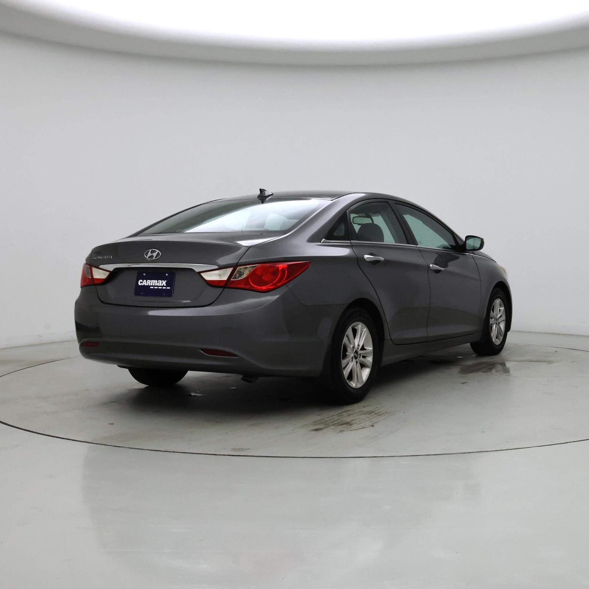 Thumbnail: 2013 Hyundai Sonata - 8