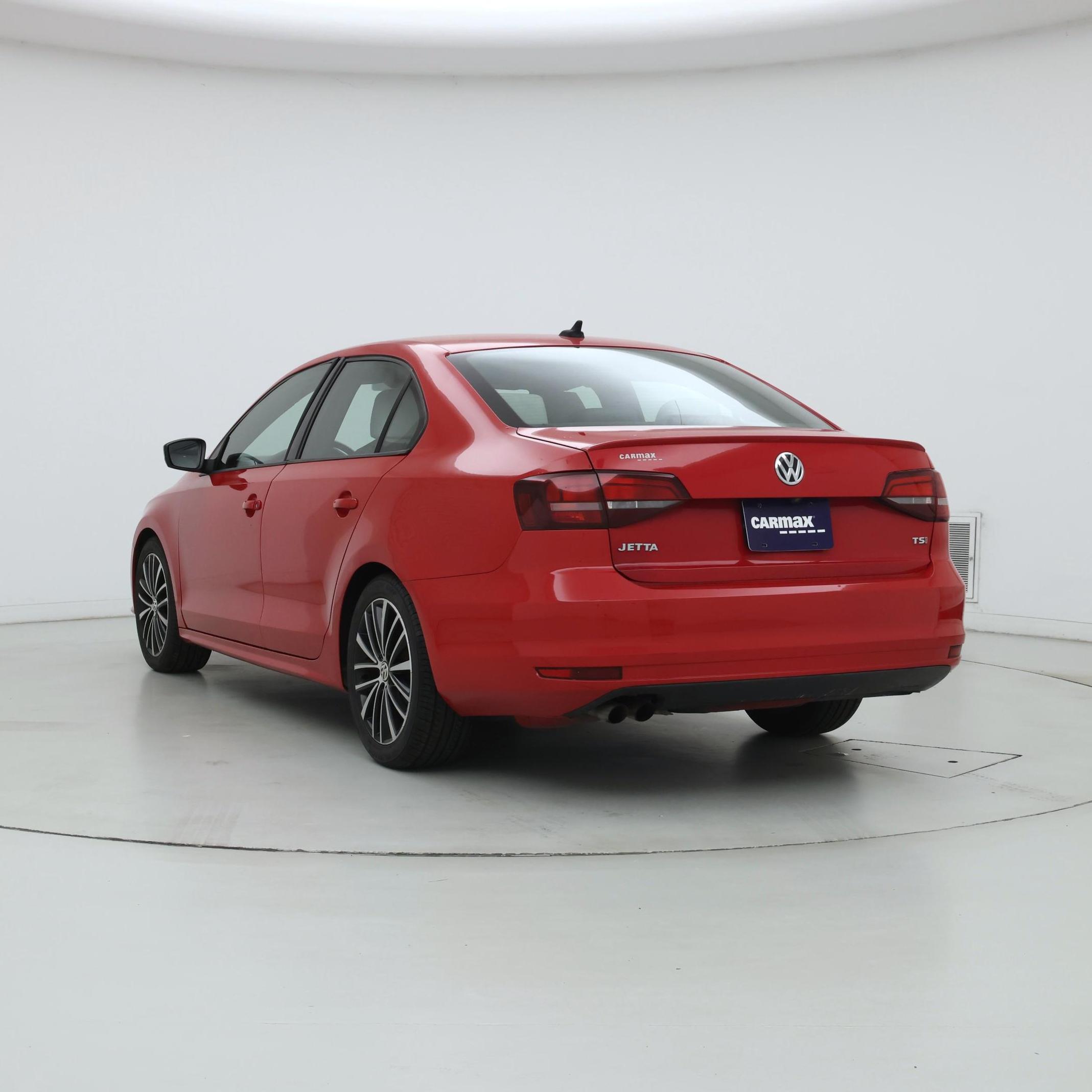 Thumbnail: 2016 Volkswagen Jetta - 2