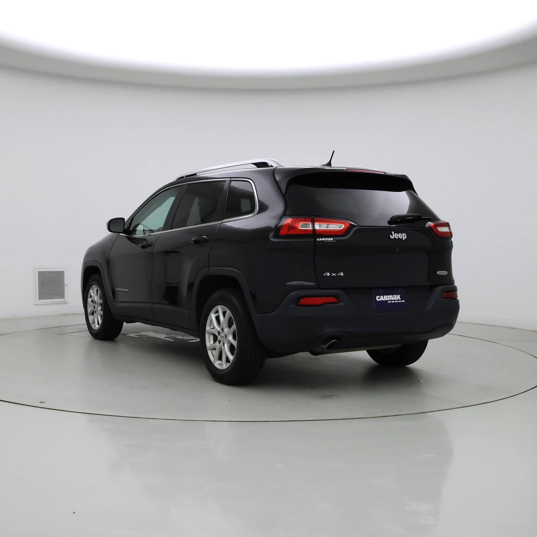 Thumbnail: 2015 Jeep Cherokee - 2