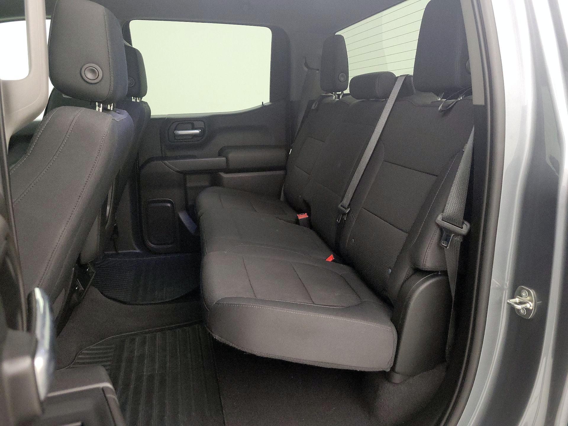 Thumbnail: 2020 Chevrolet Silverado 1500 - 19