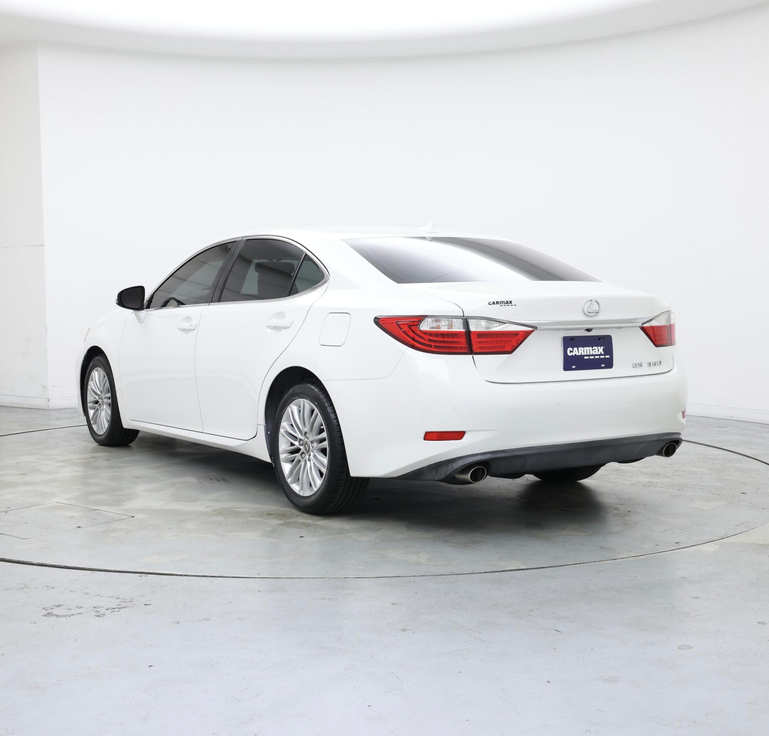 Thumbnail: 2014 Lexus ES - 2
