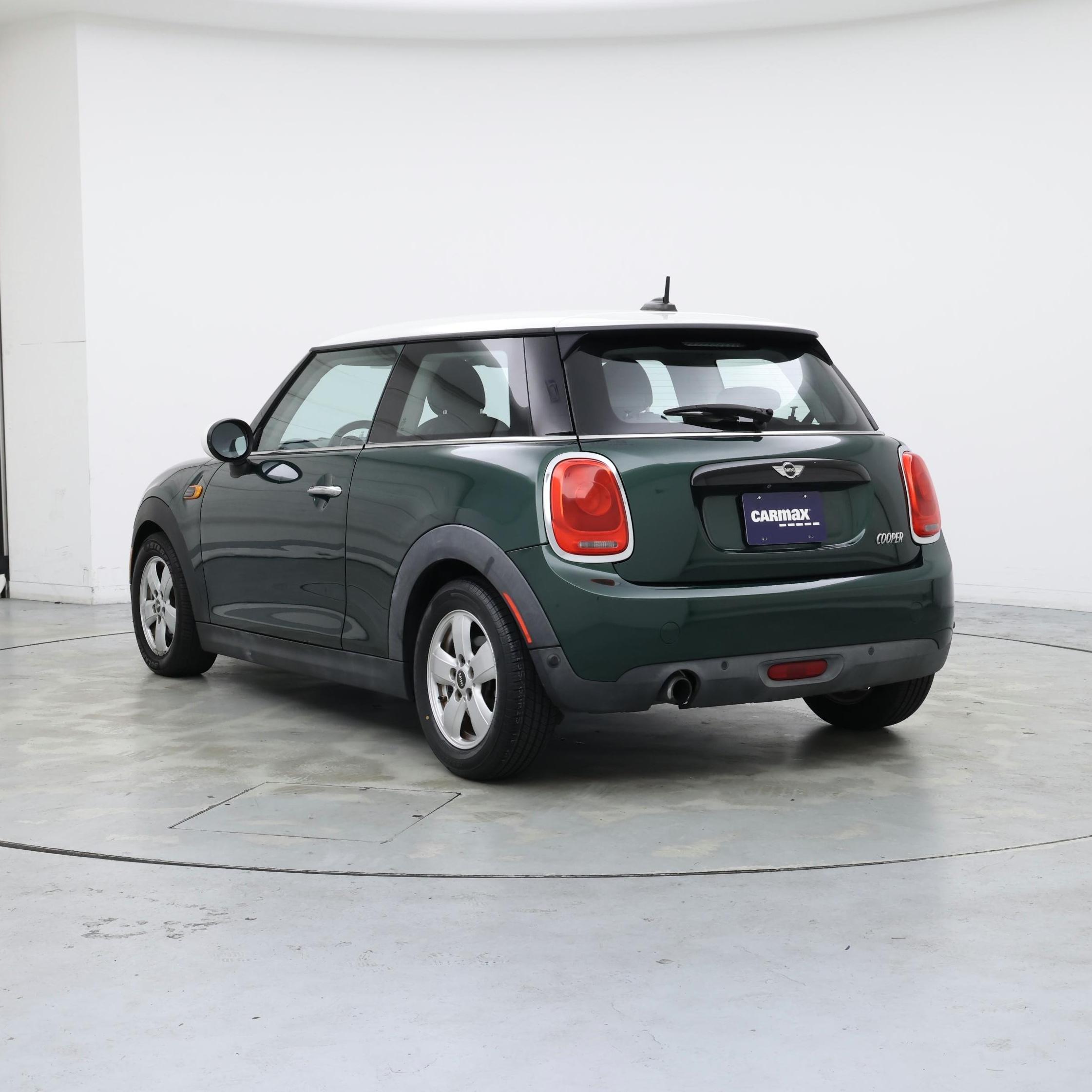 Thumbnail: 2017 MINI Cooper Hardtop - 2