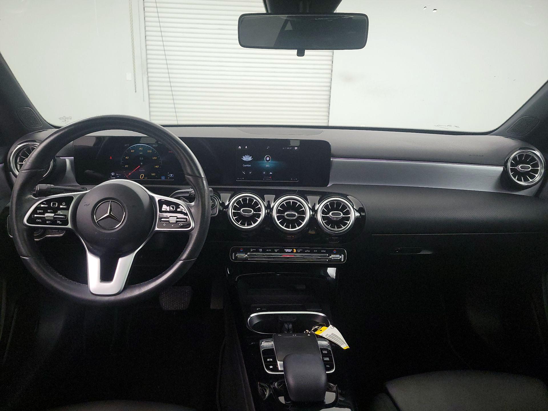 Thumbnail: 2019 Mercedes-Benz A-Class - 9
