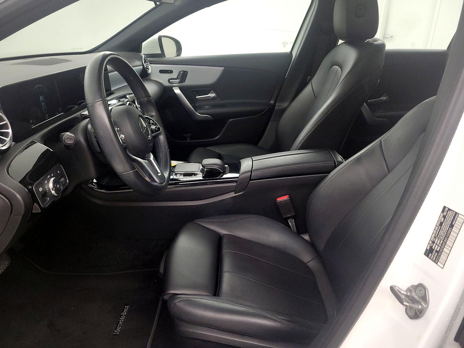 Thumbnail: 2019 Mercedes-Benz A-Class - 11