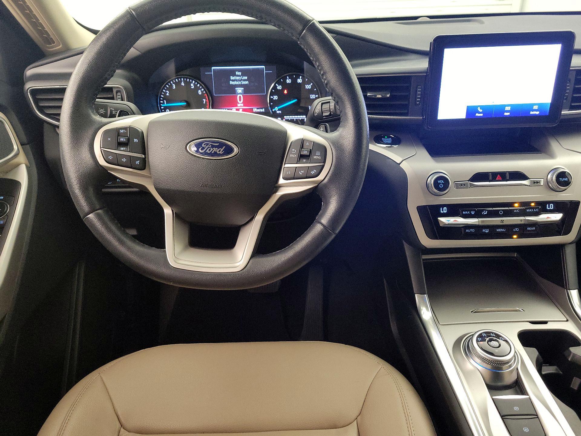 Thumbnail: 2020 Ford Explorer - 10