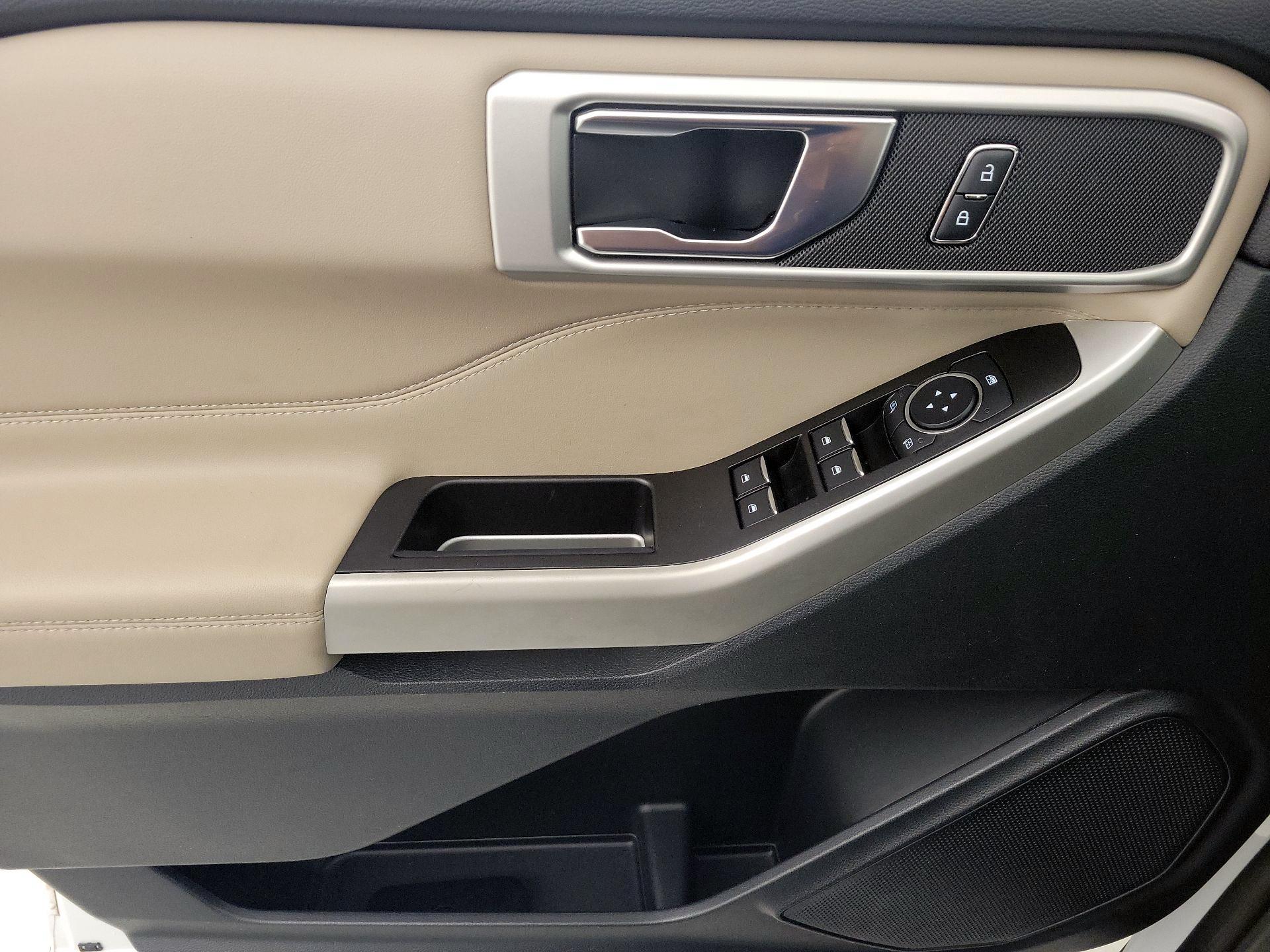 Thumbnail: 2020 Ford Explorer - 12