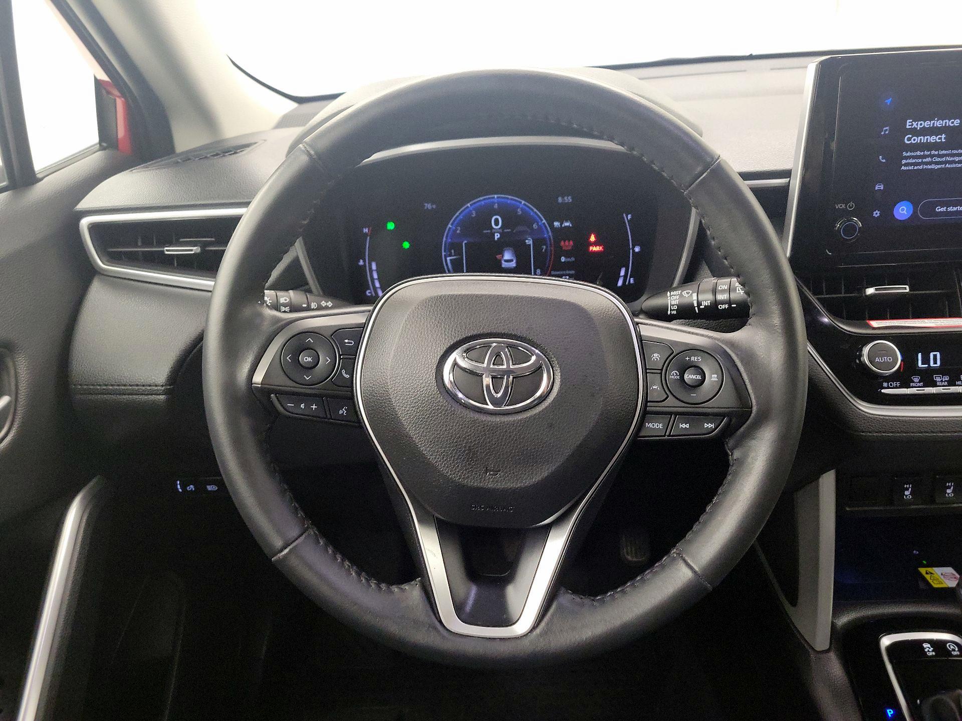 Thumbnail: 2023 Toyota Corolla Cross - 10