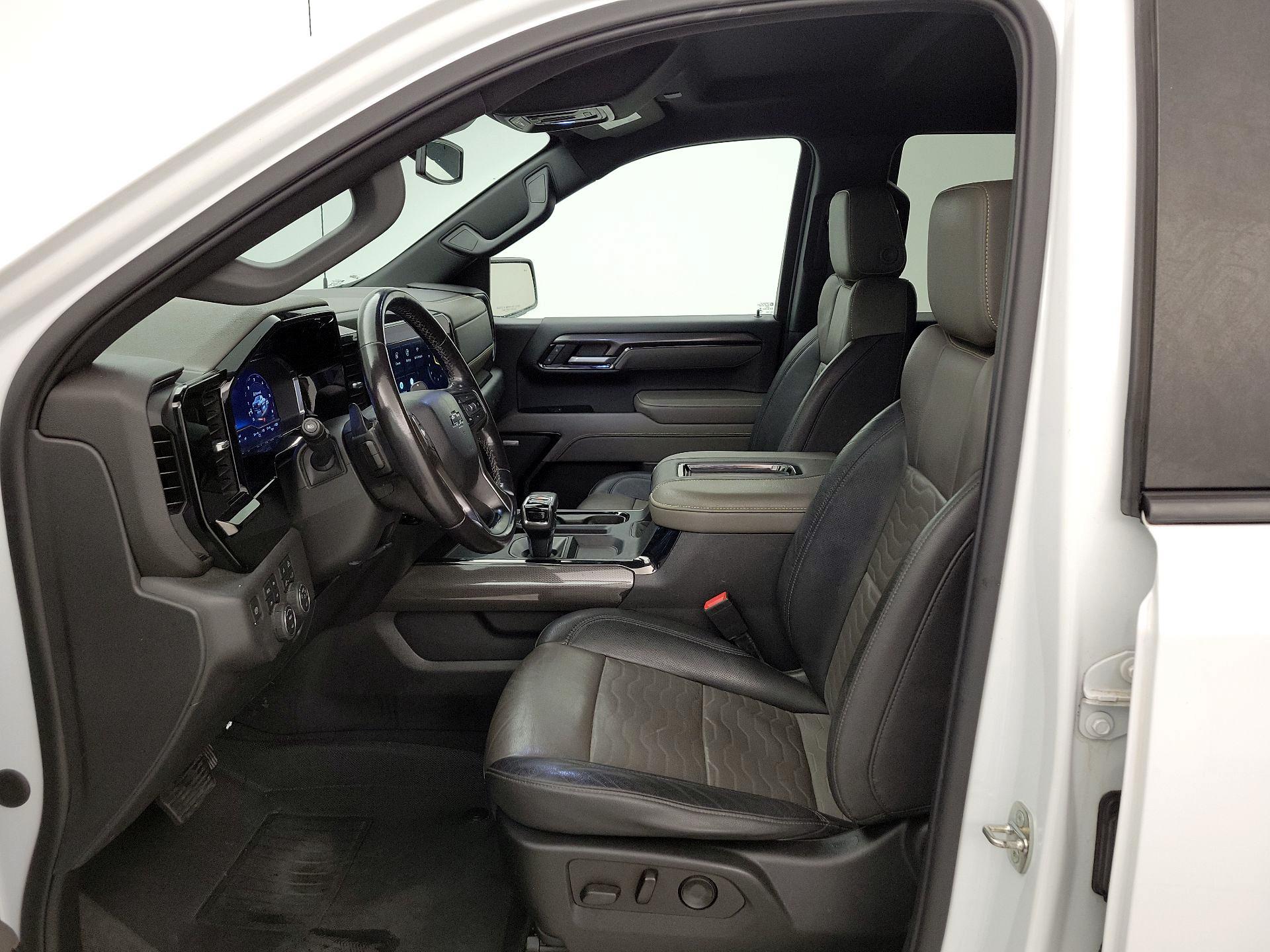 Thumbnail: 2022 Chevrolet Silverado 1500 - 11