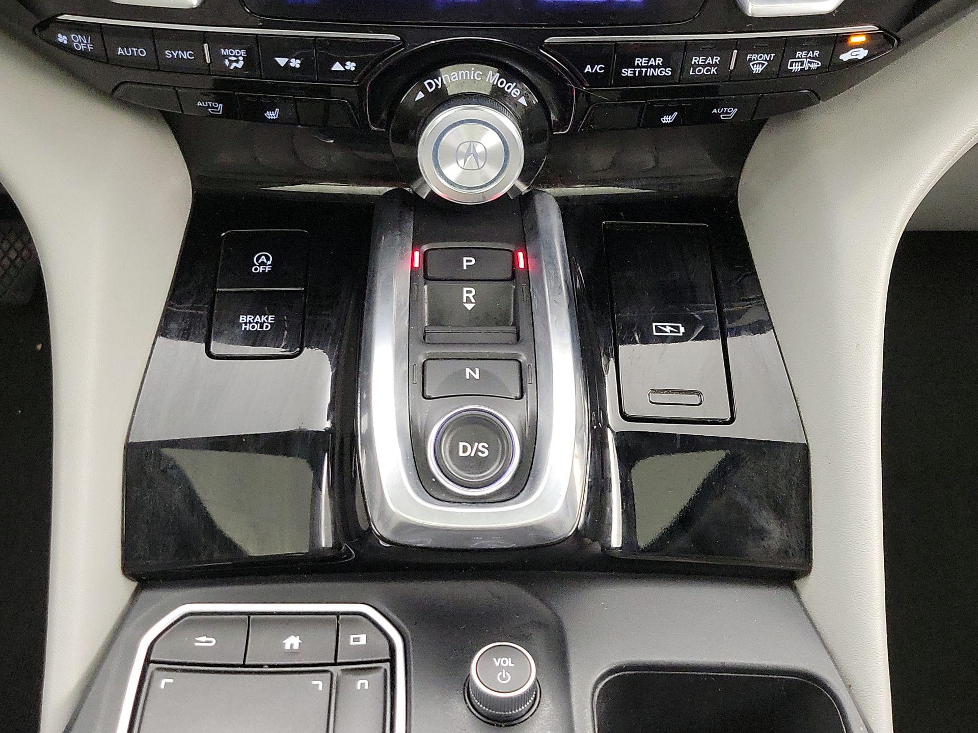 Thumbnail: 2022 Acura MDX - 18
