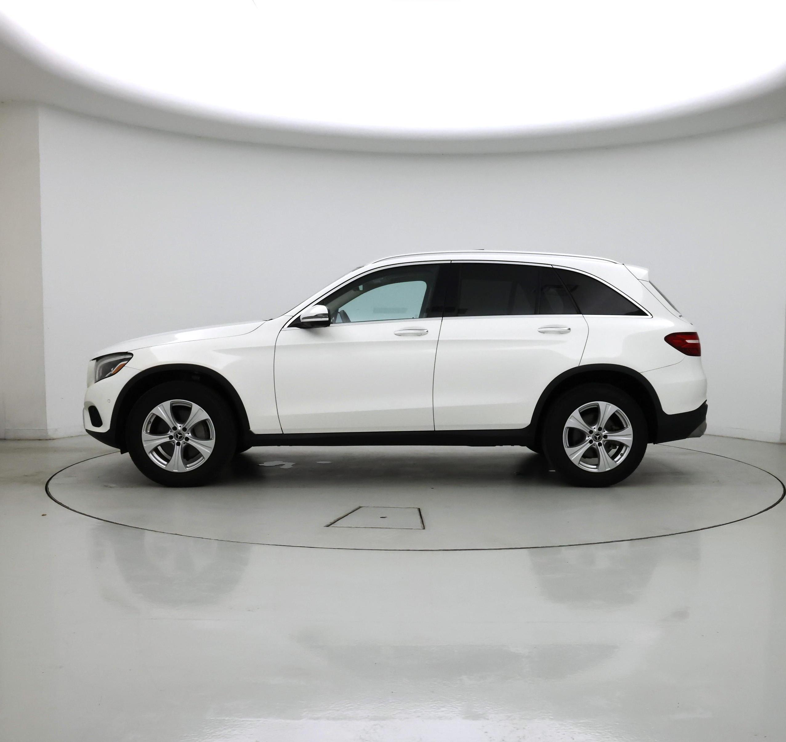 Thumbnail: 2018 Mercedes-Benz GLC - 3