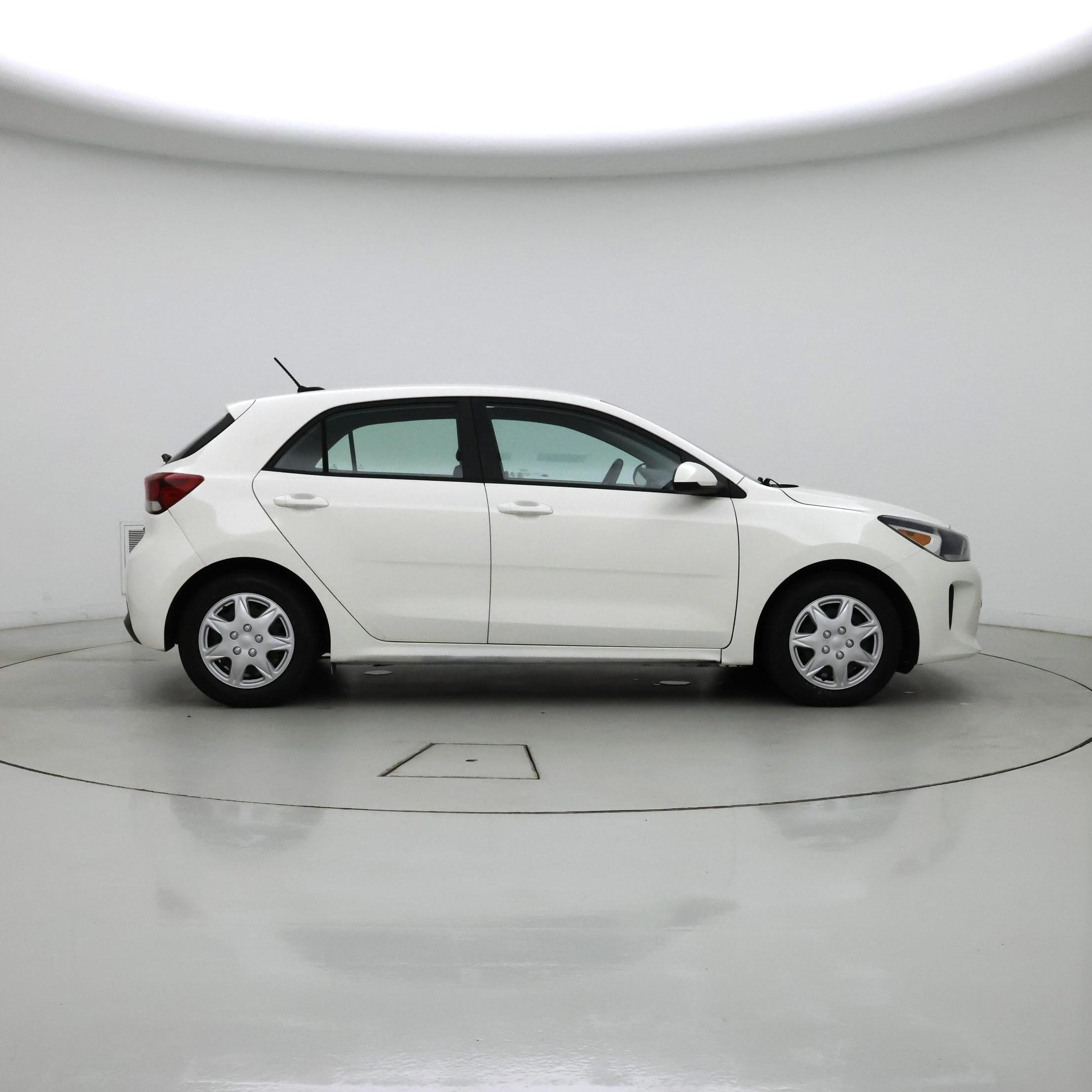 Thumbnail: 2018 Kia Rio5 - 7