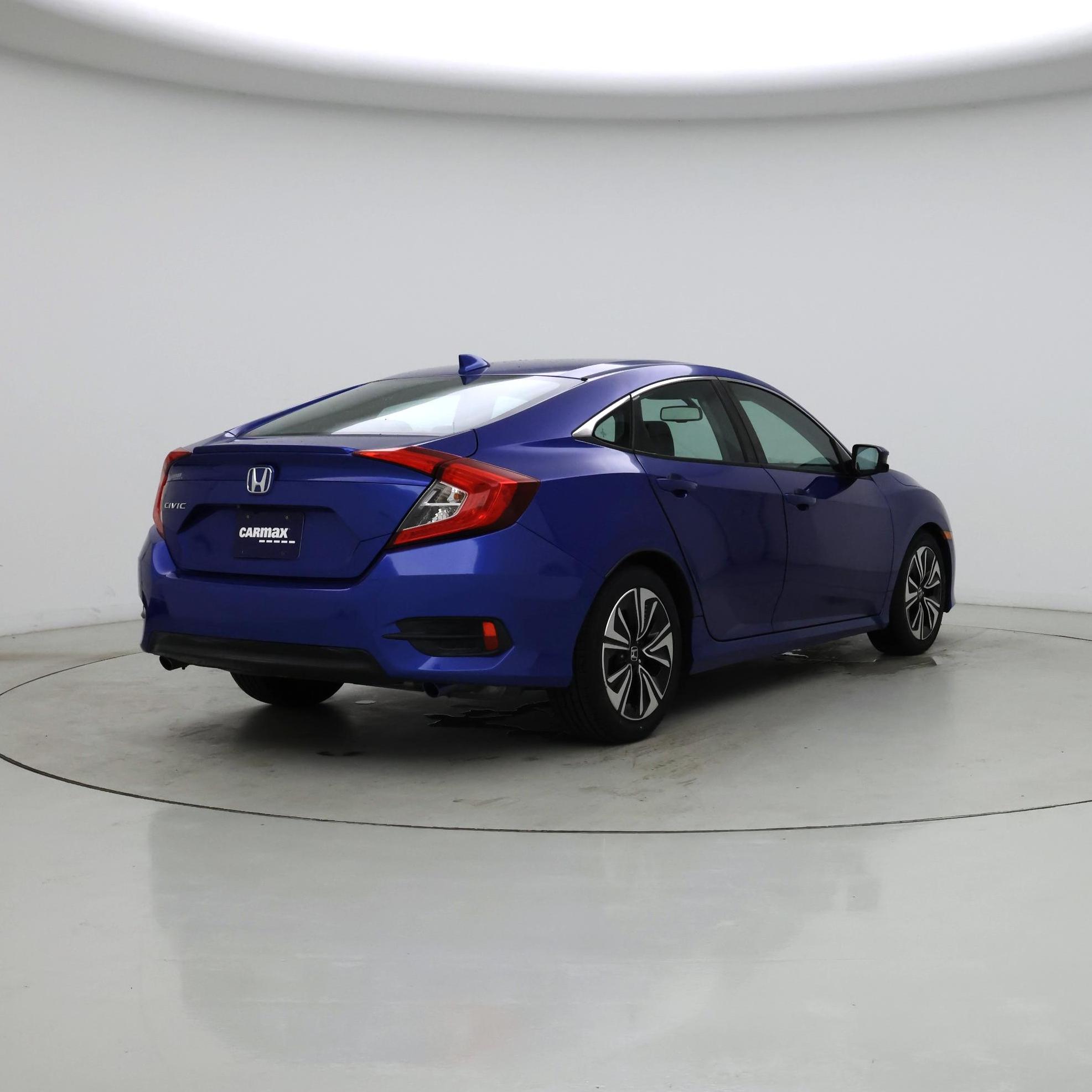 Thumbnail: 2017 Honda Civic - 8