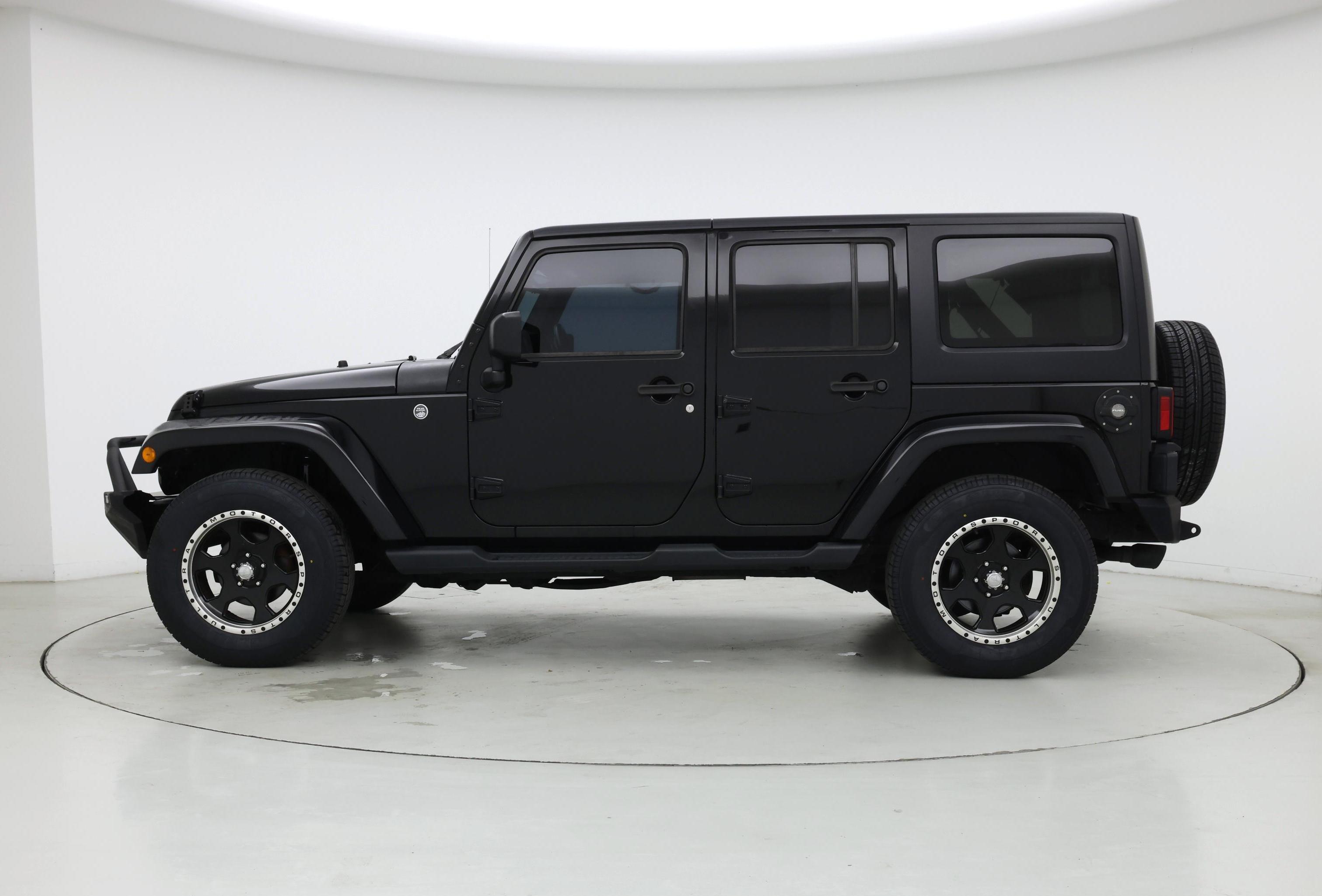 Thumbnail: 2016 Jeep Wrangler - 3