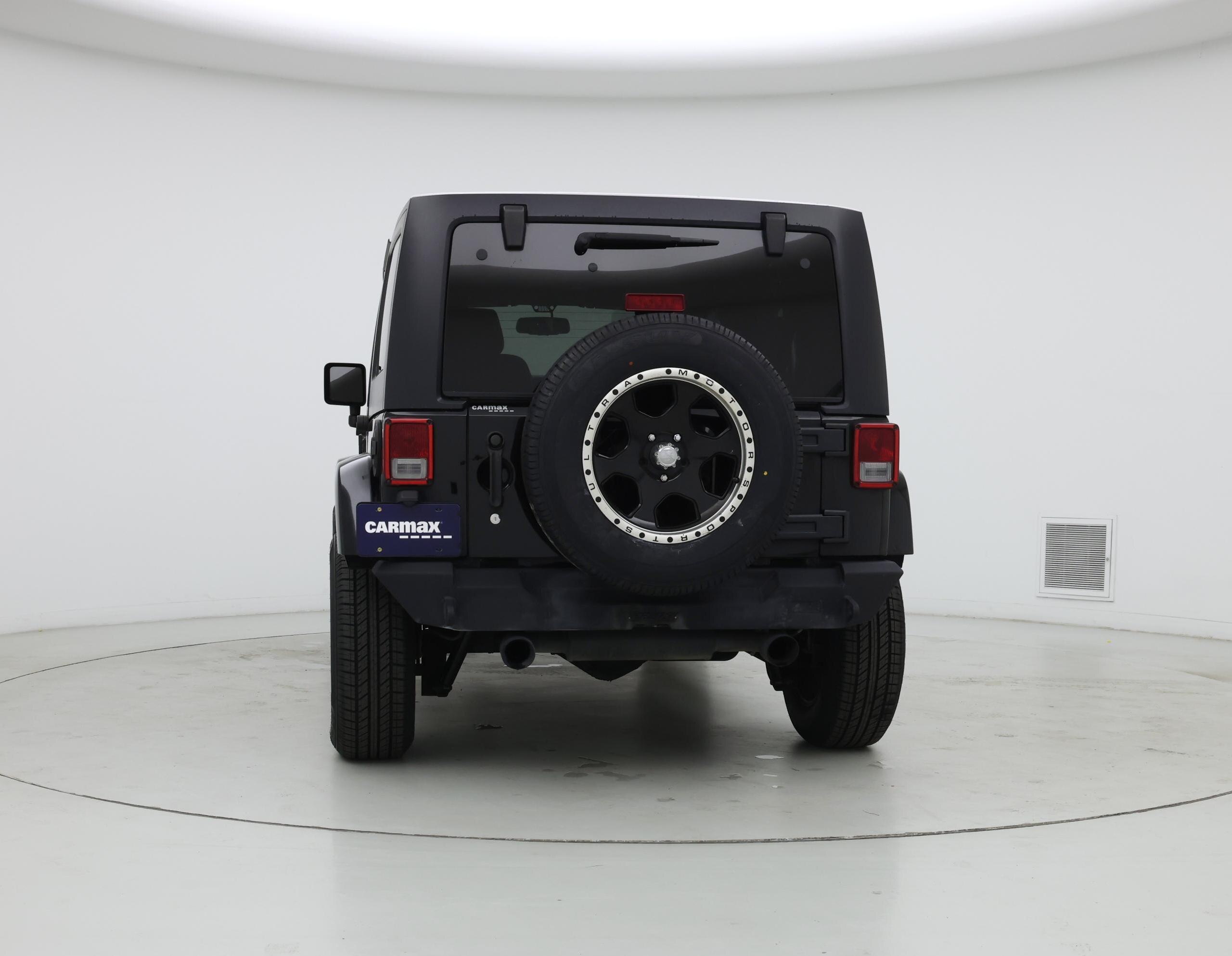Thumbnail: 2016 Jeep Wrangler - 6