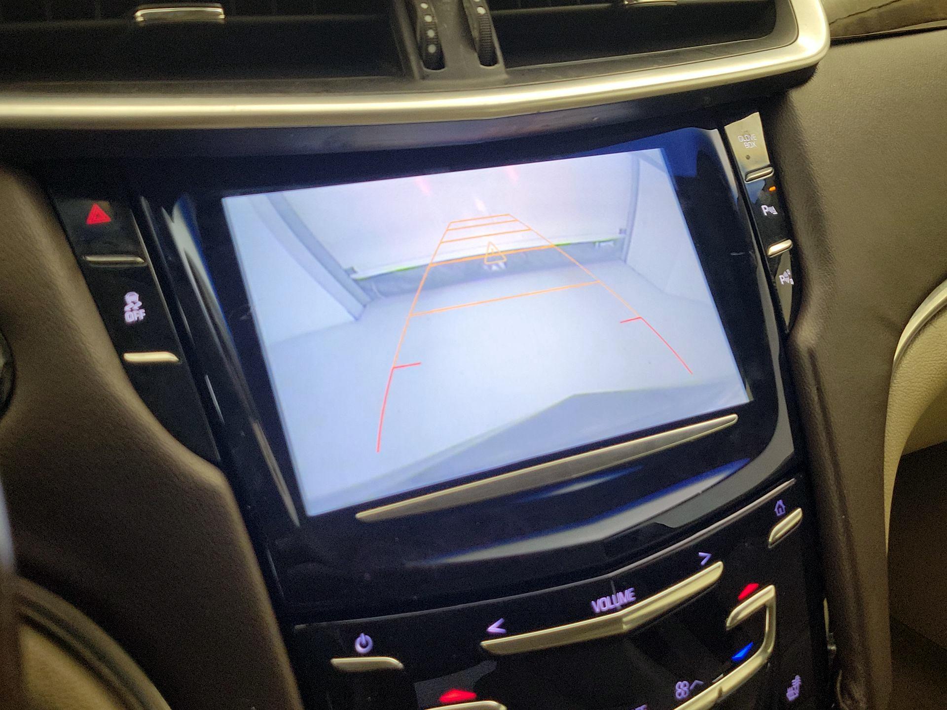 Thumbnail: 2016 Cadillac XTS - 15