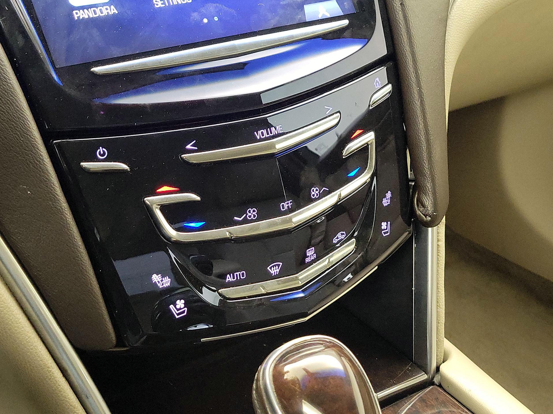 Thumbnail: 2016 Cadillac XTS - 17