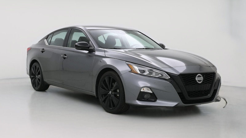 2022 Nissan Altima SR Hero Image