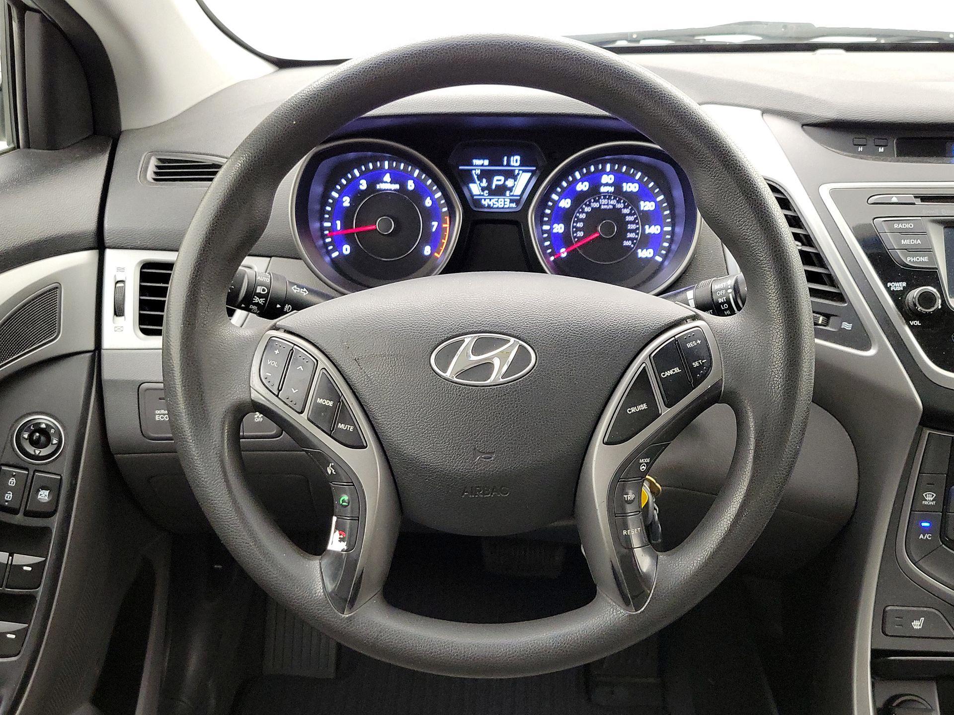 Thumbnail: 2014 Hyundai Elantra - 10