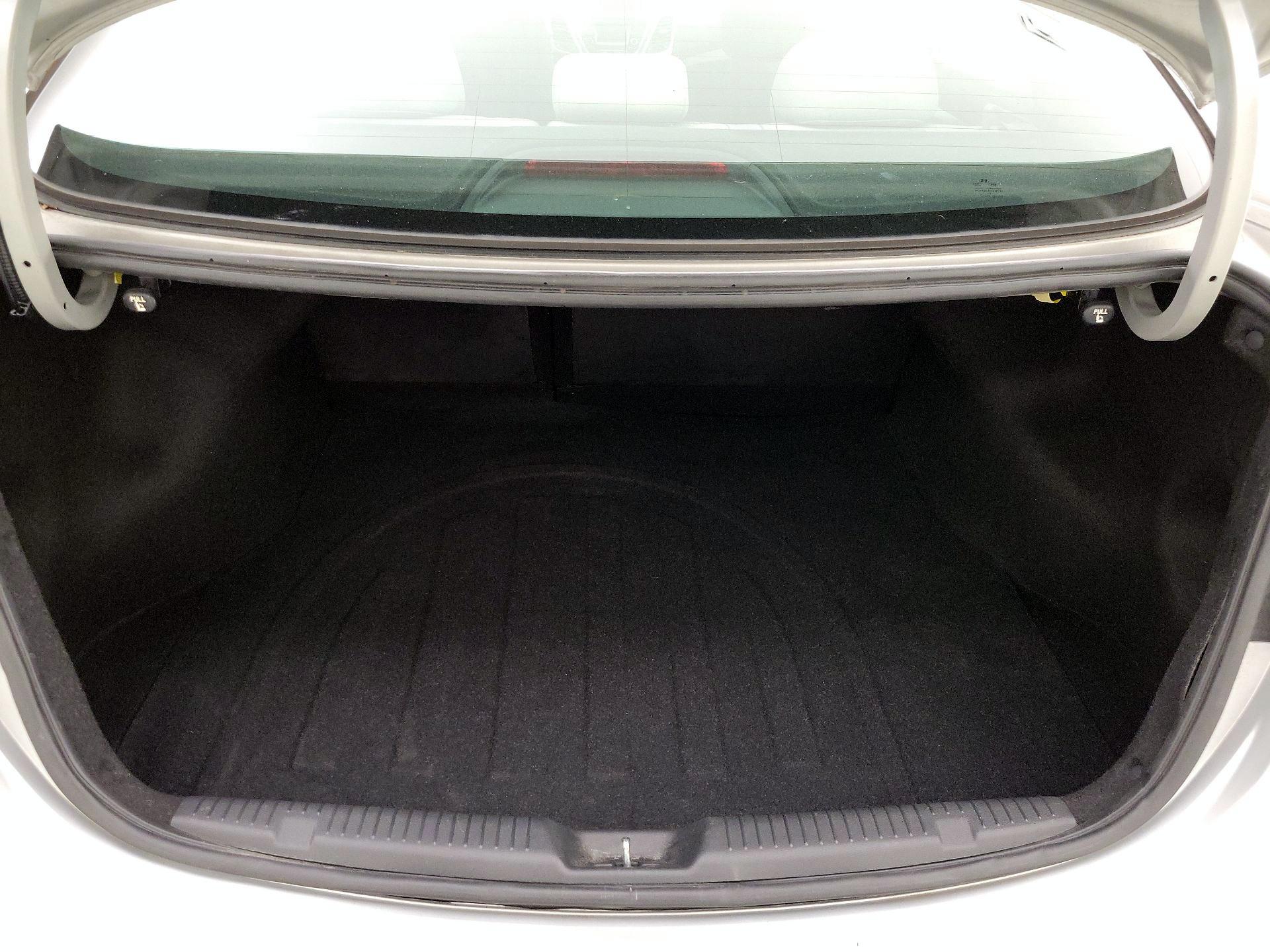 Thumbnail: 2014 Hyundai Elantra - 20