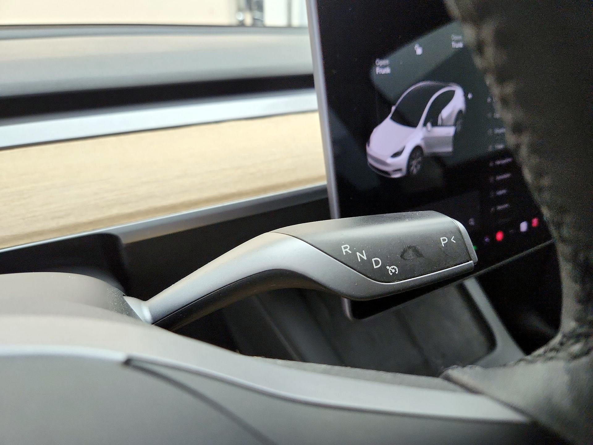 Thumbnail: 2021 Tesla Model Y - 17