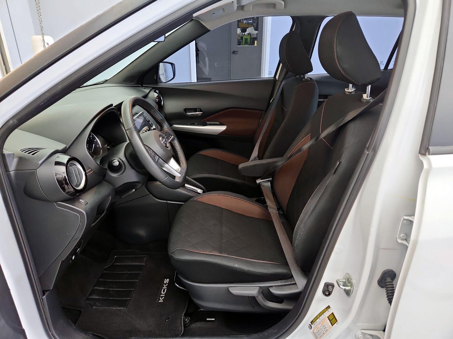 Thumbnail: 2019 Nissan Kicks - 11