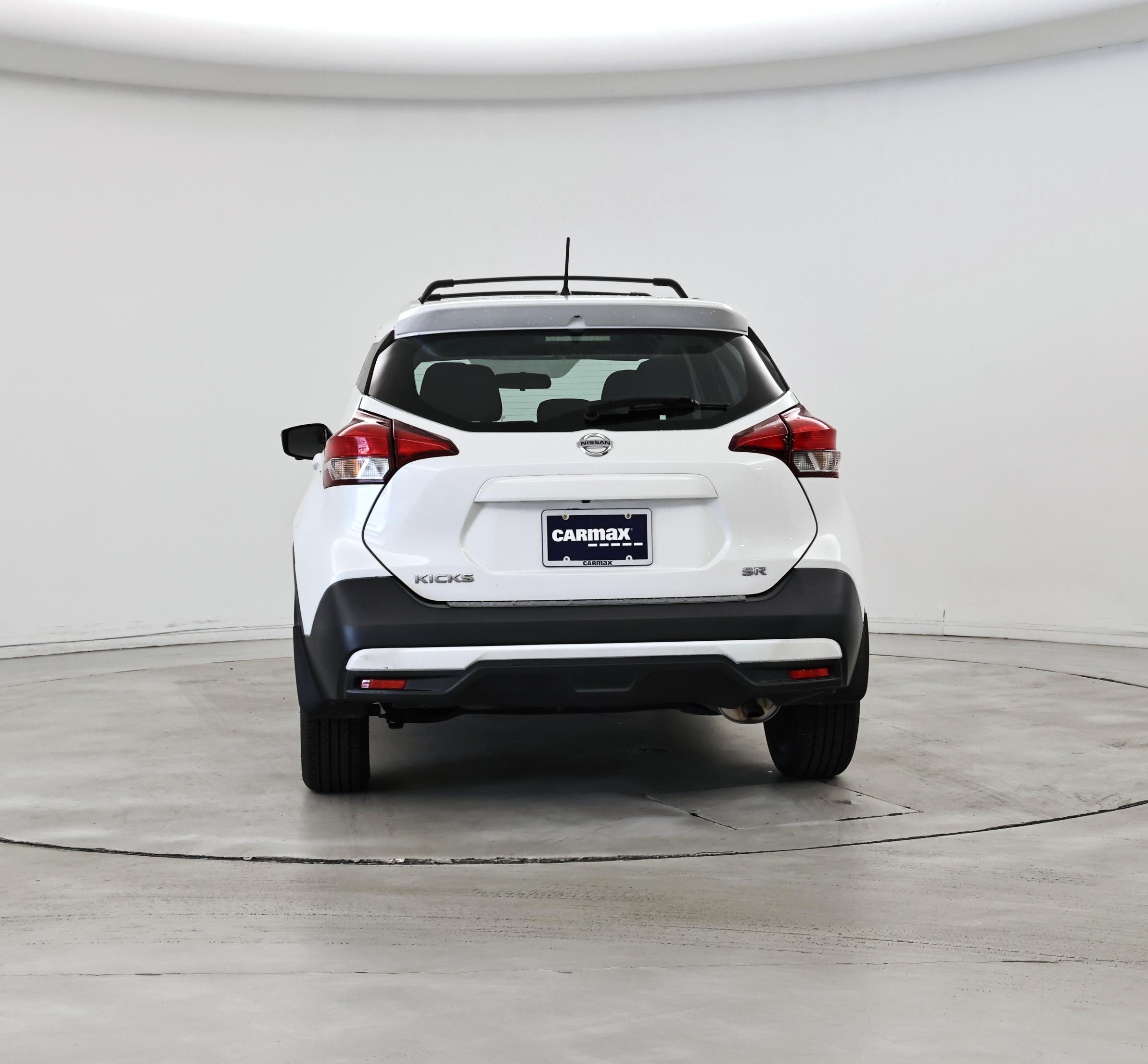 Thumbnail: 2019 Nissan Kicks - 6