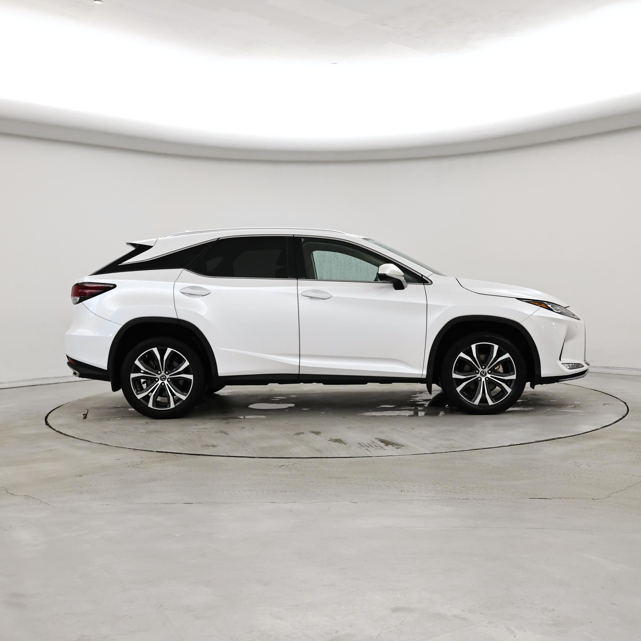 Thumbnail: 2022 Lexus RX - 7