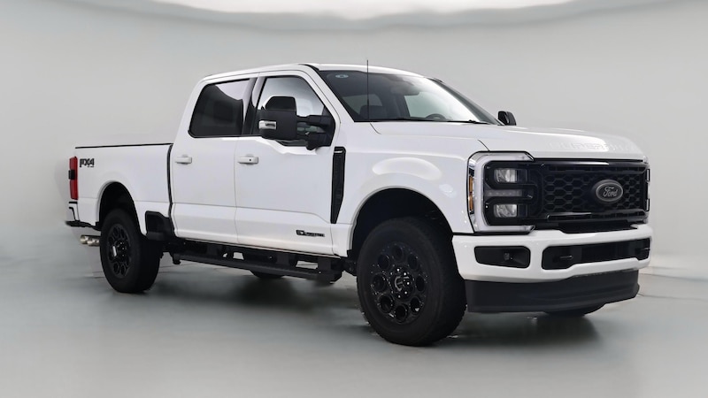 2025 Ford F-250 Lariat Hero Image