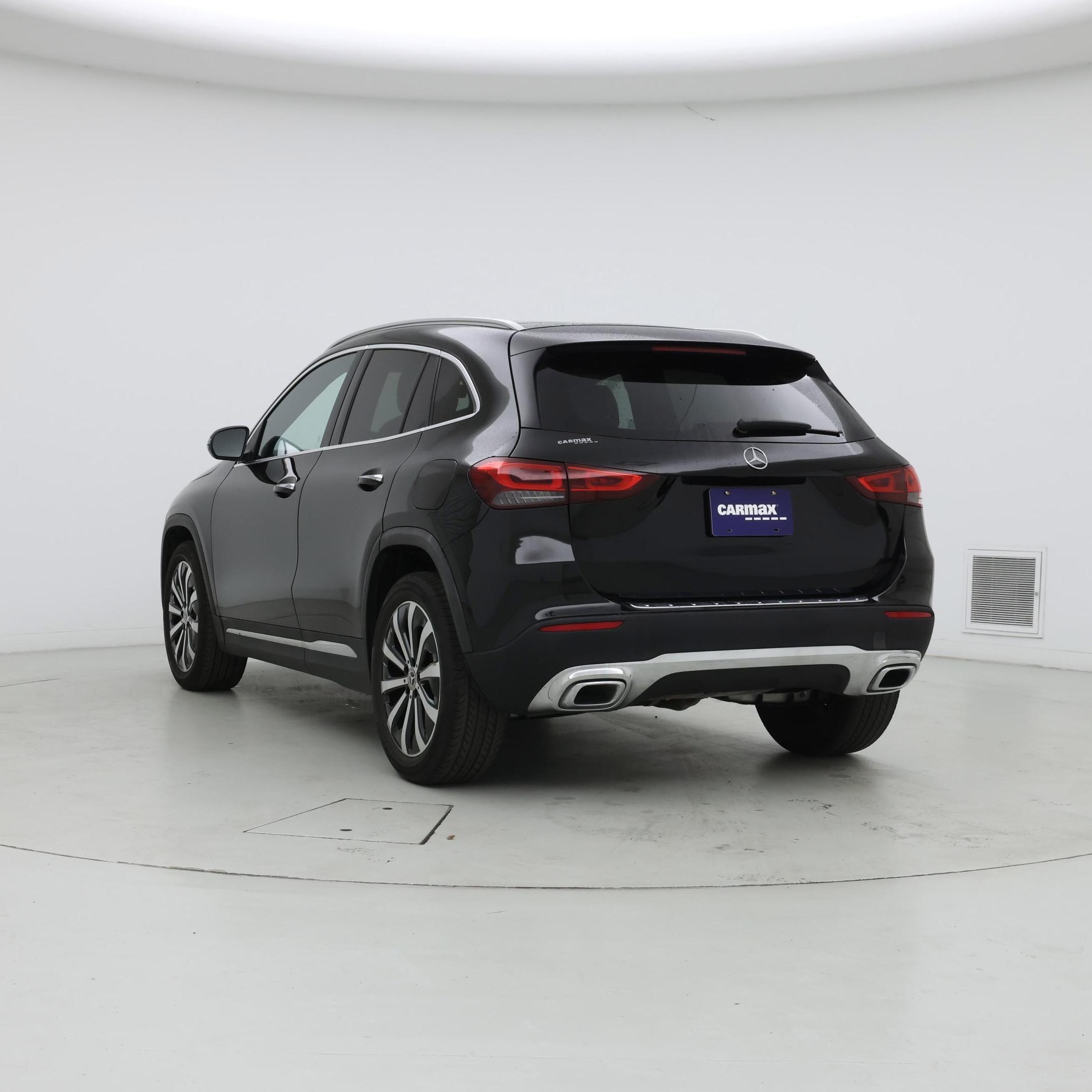 Thumbnail: 2021 Mercedes-Benz GLA - 2