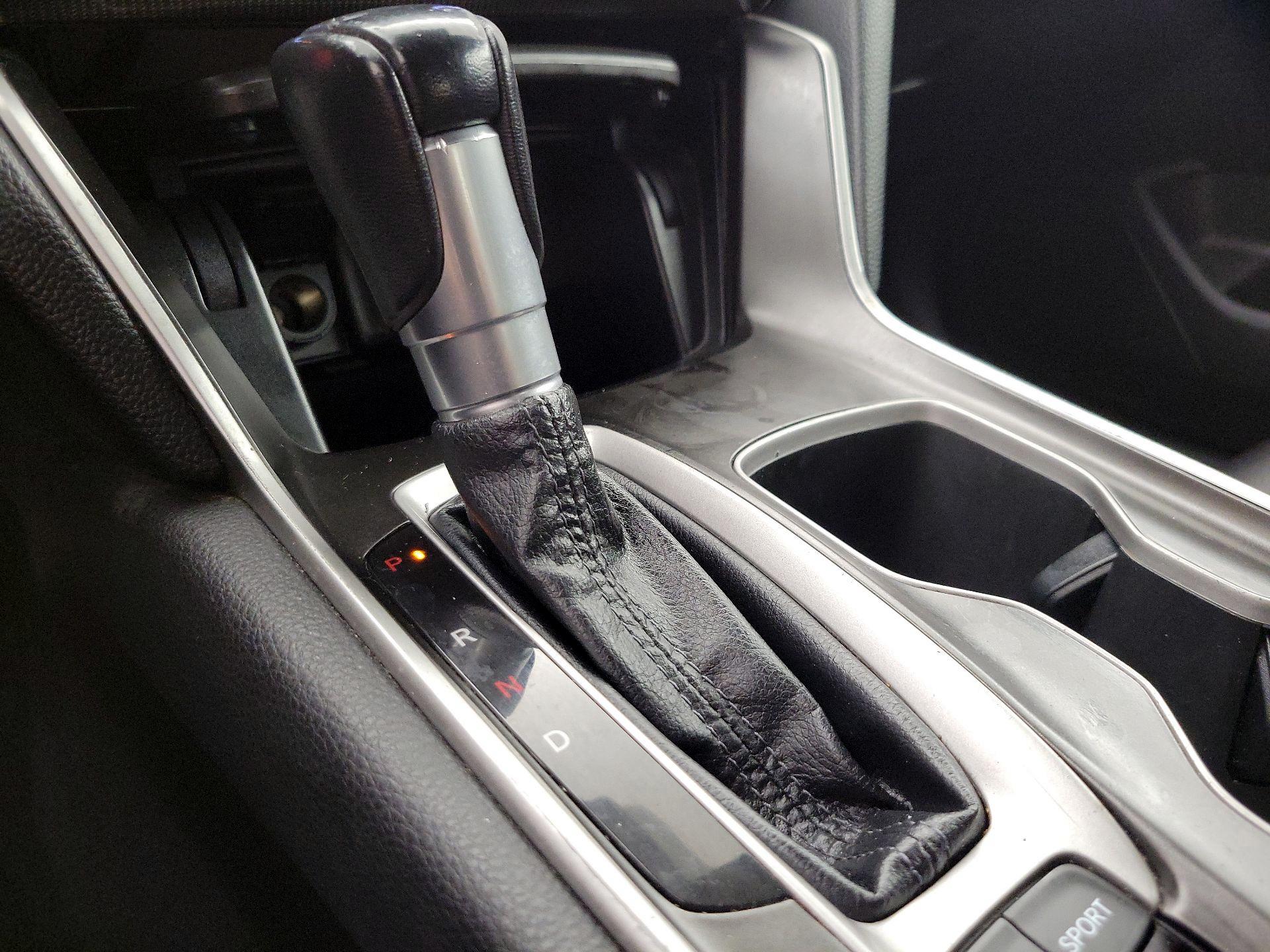 Thumbnail: 2020 Honda Accord - 17