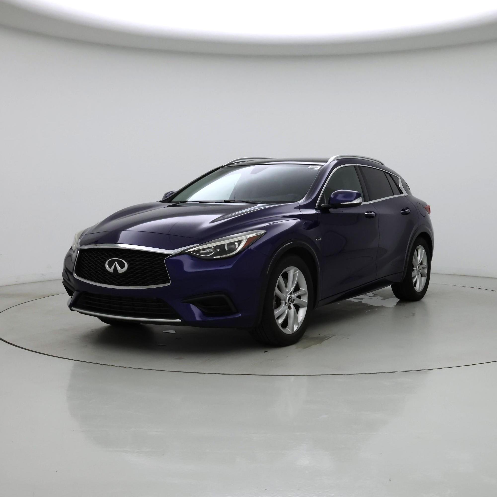 Thumbnail: 2018 INFINITI QX30 - 4