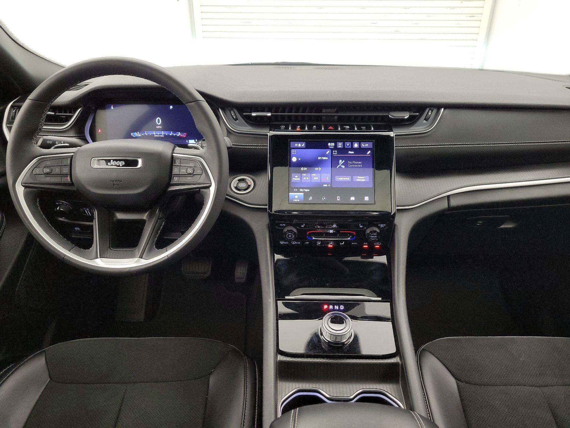 Thumbnail: 2023 Jeep Grand Cherokee - 9