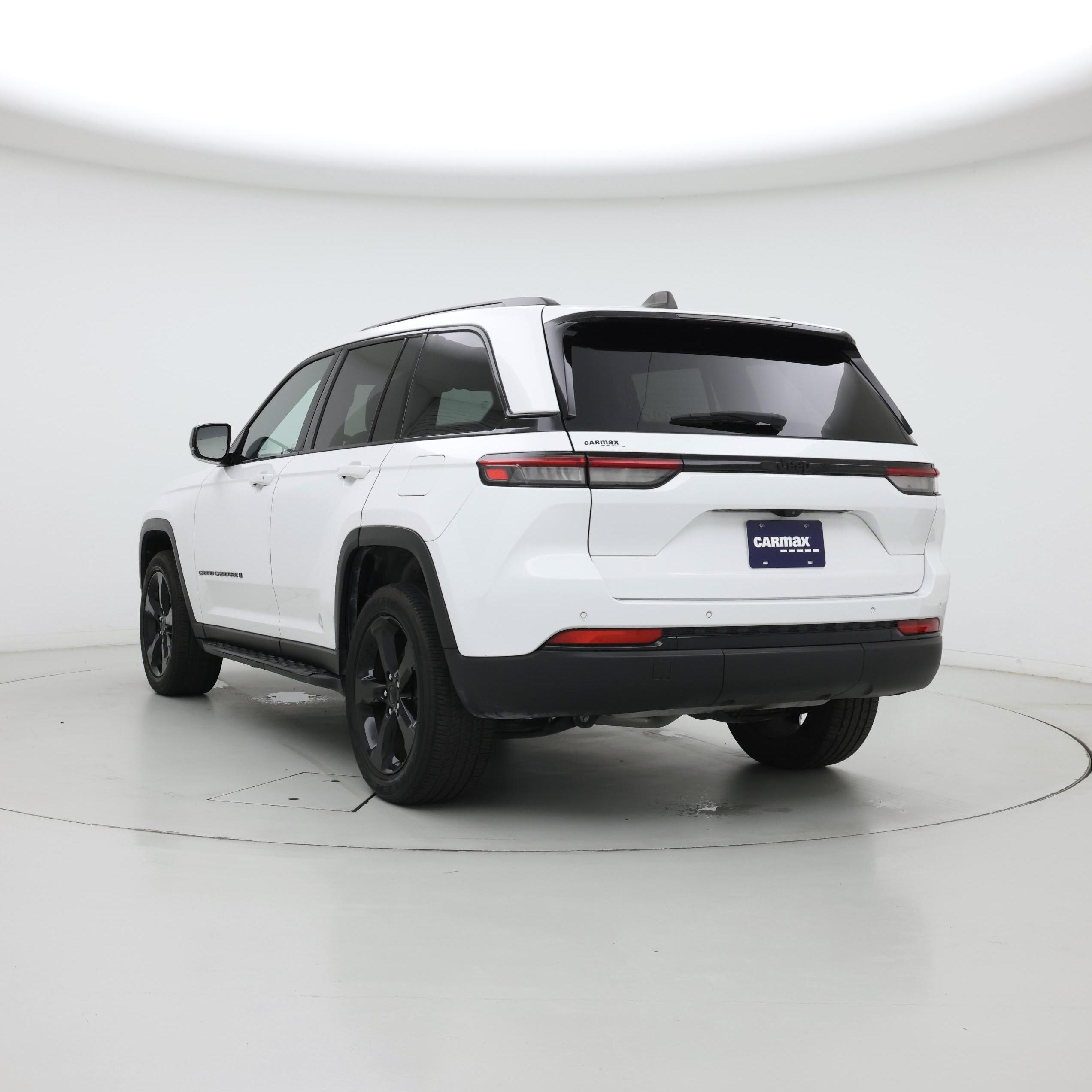 Thumbnail: 2023 Jeep Grand Cherokee - 2