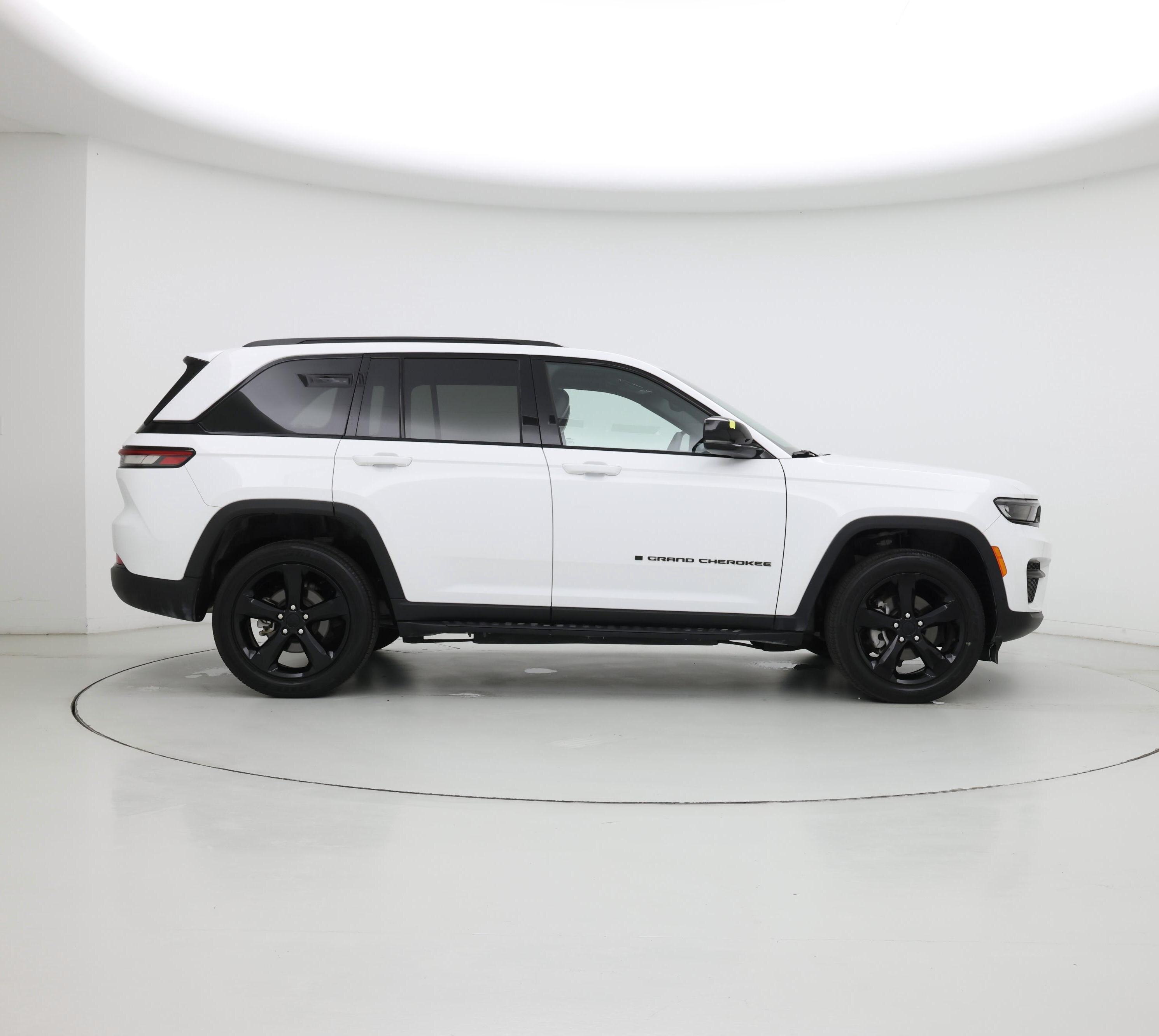 Thumbnail: 2023 Jeep Grand Cherokee - 7