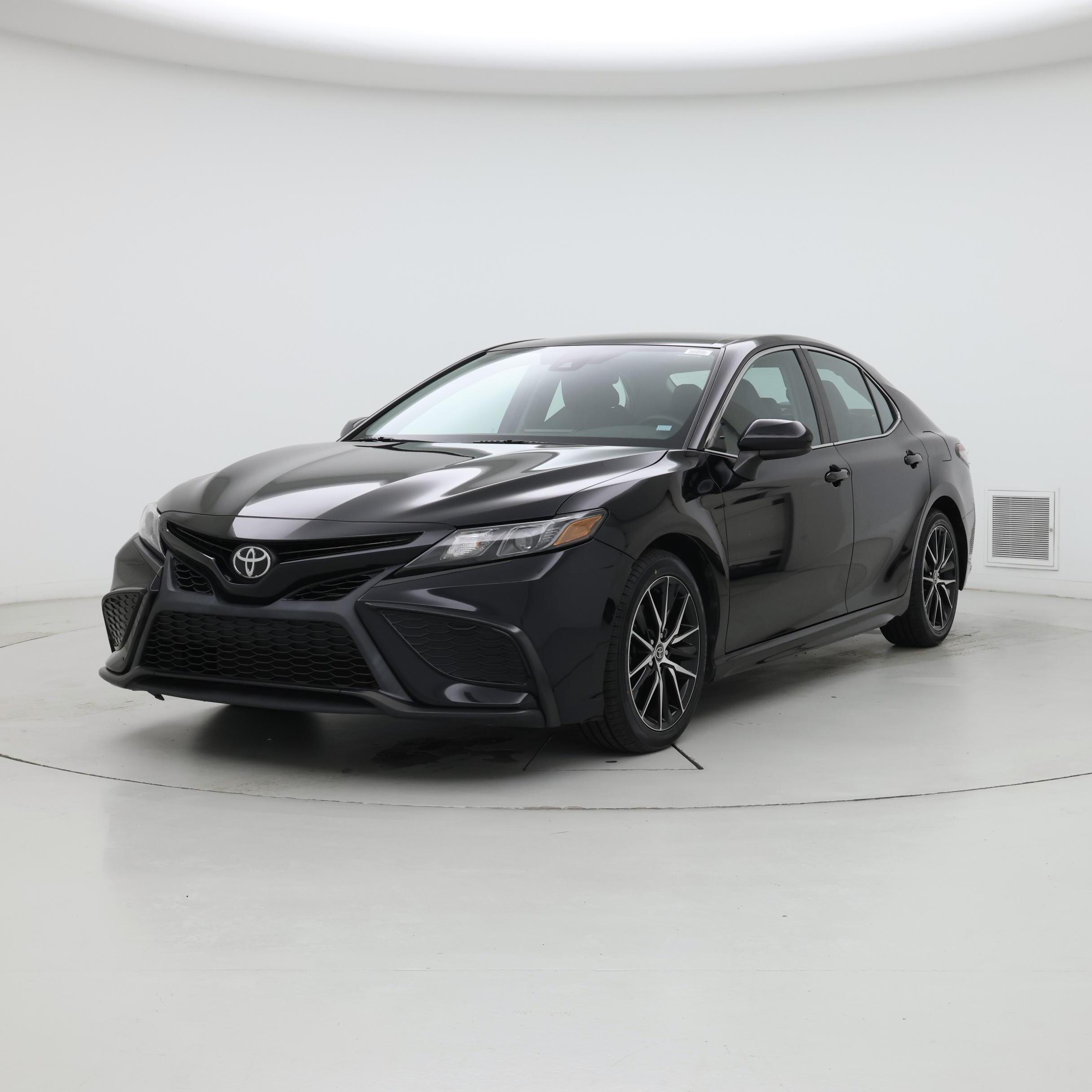 Thumbnail: 2021 Toyota Camry - 4