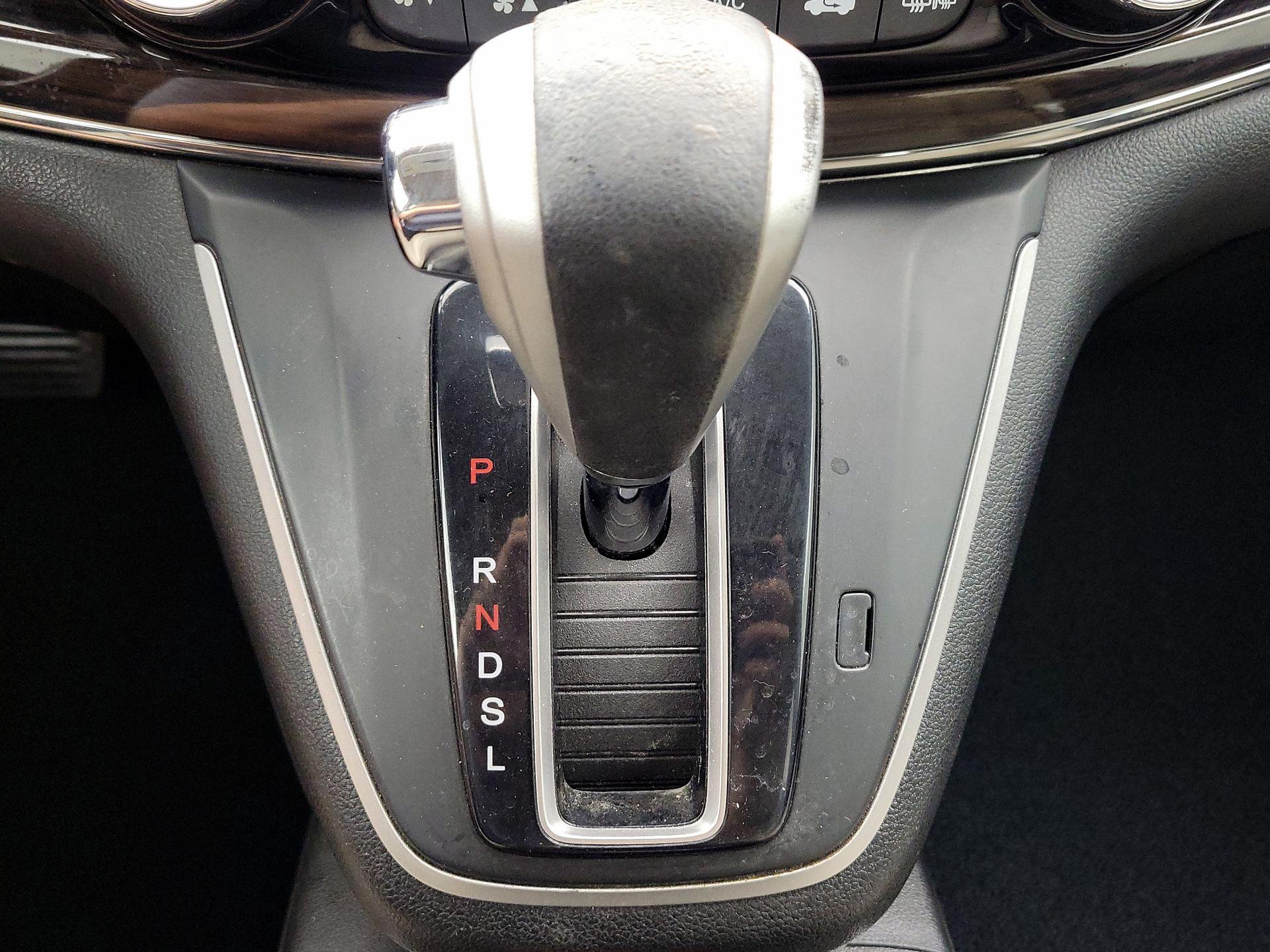 Thumbnail: 2015 Honda CR-V - 18