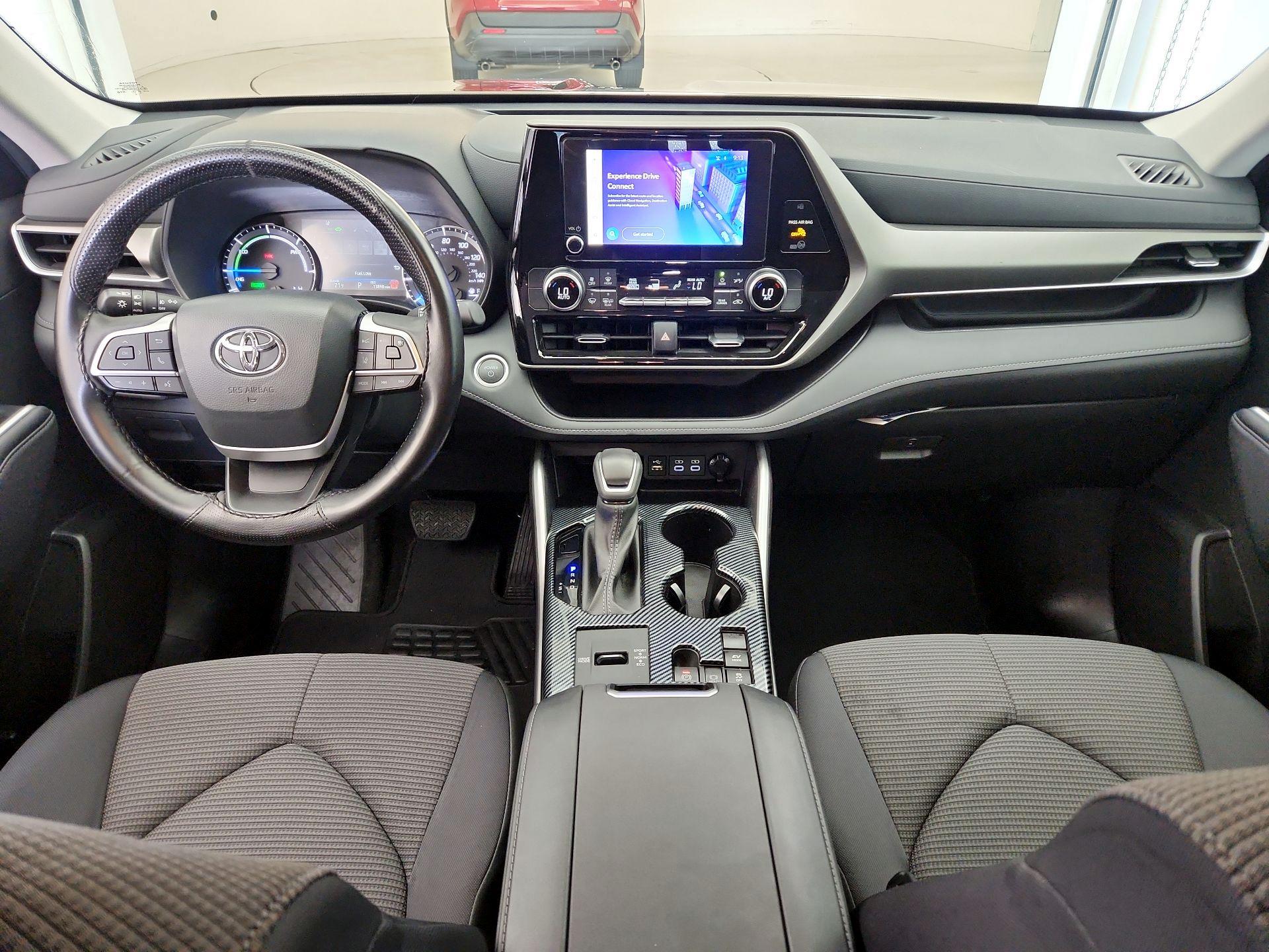 Thumbnail: 2024 Toyota Highlander - 9