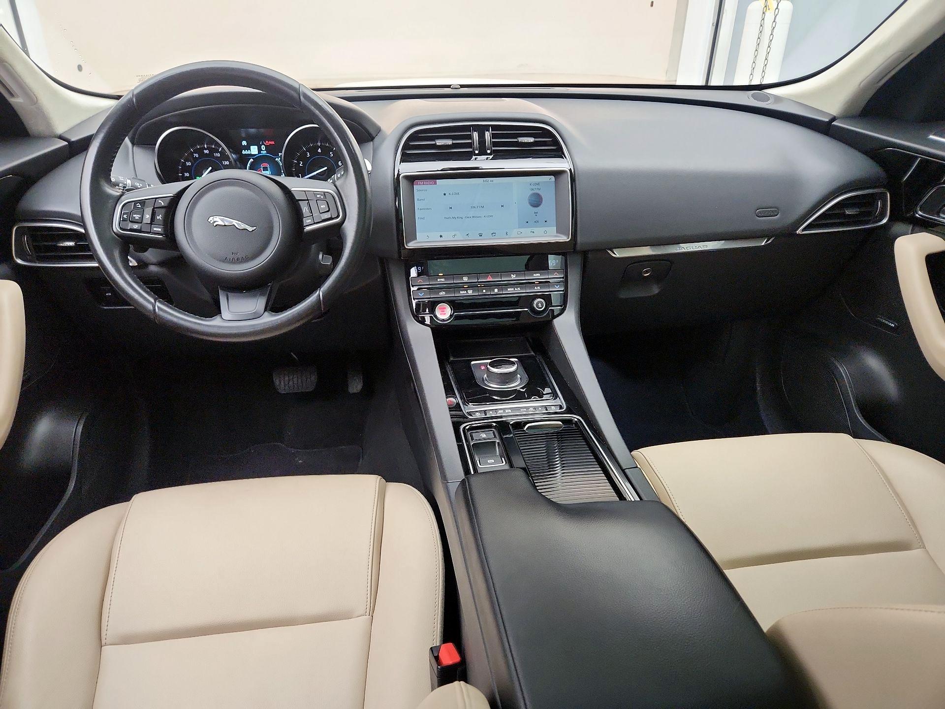 Thumbnail: 2020 Jaguar F-Pace - 9