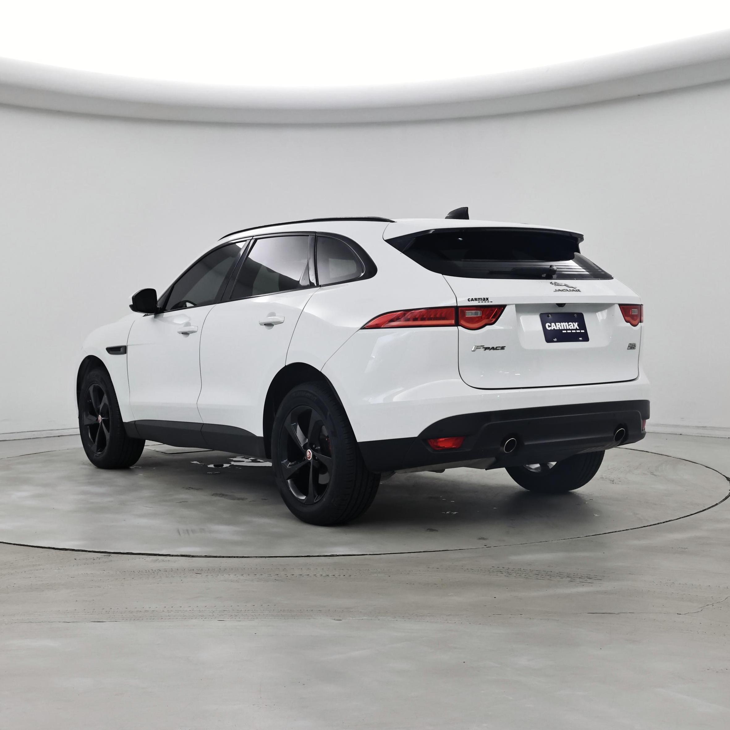 Thumbnail: 2020 Jaguar F-Pace - 2