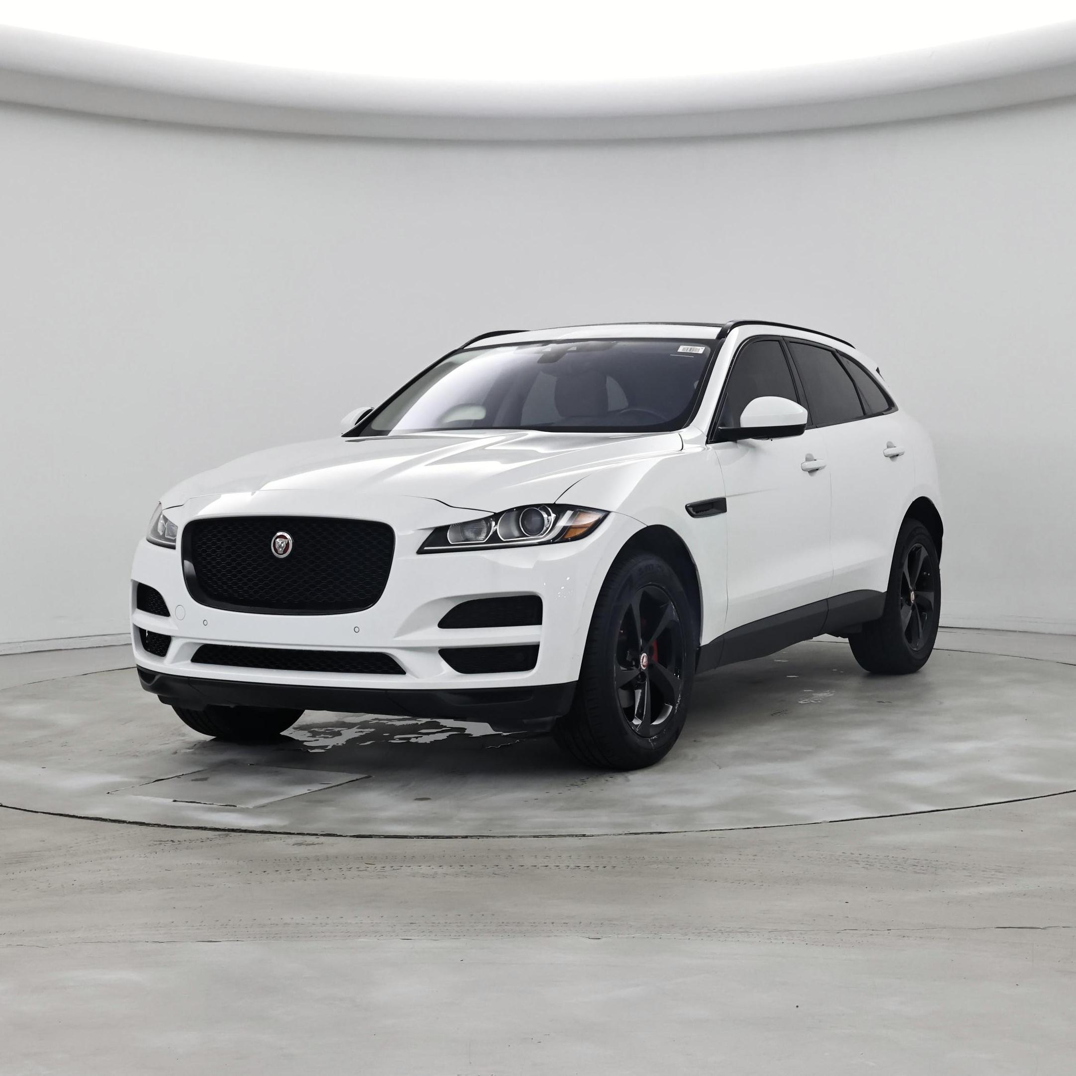 Thumbnail: 2020 Jaguar F-Pace - 4