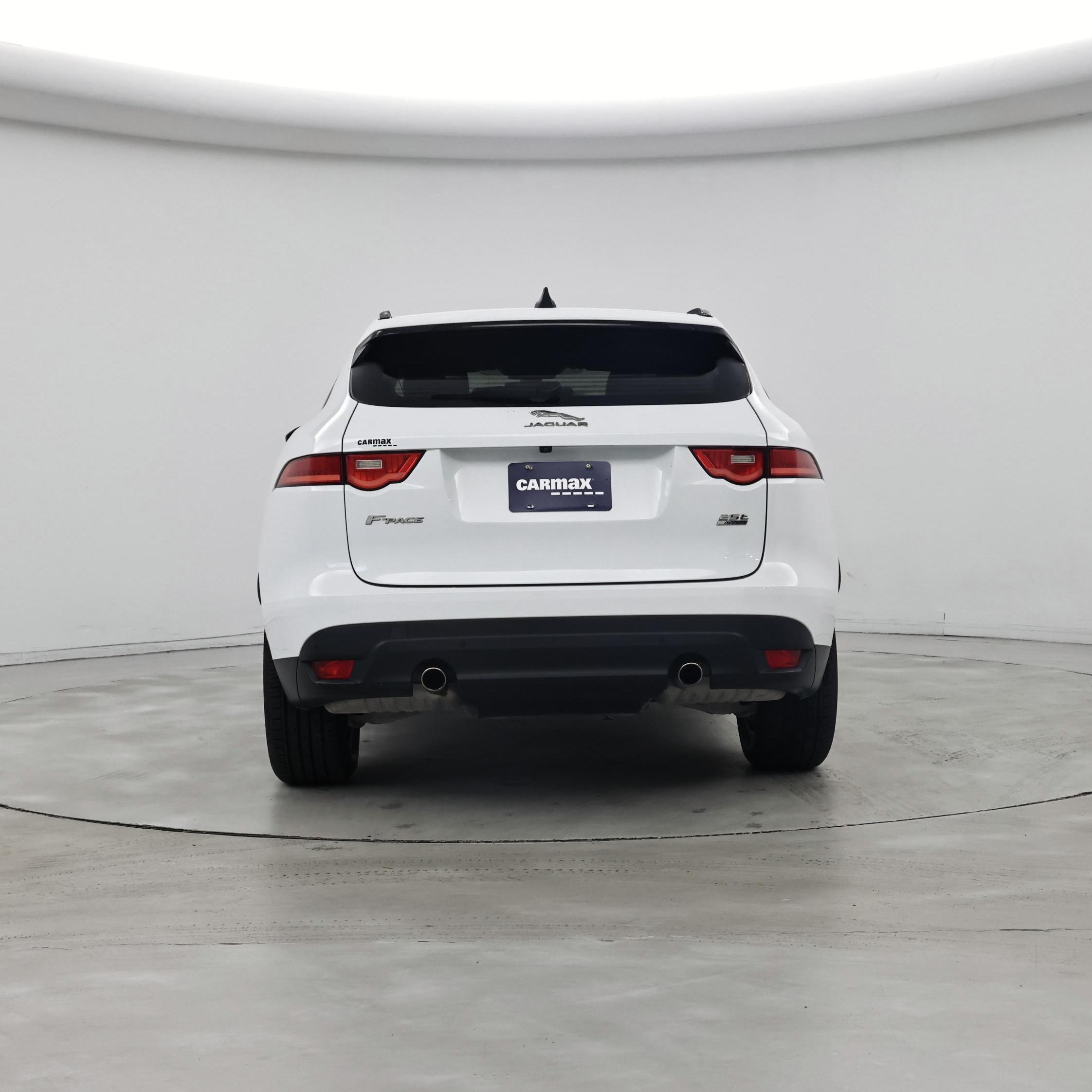 Thumbnail: 2020 Jaguar F-Pace - 6