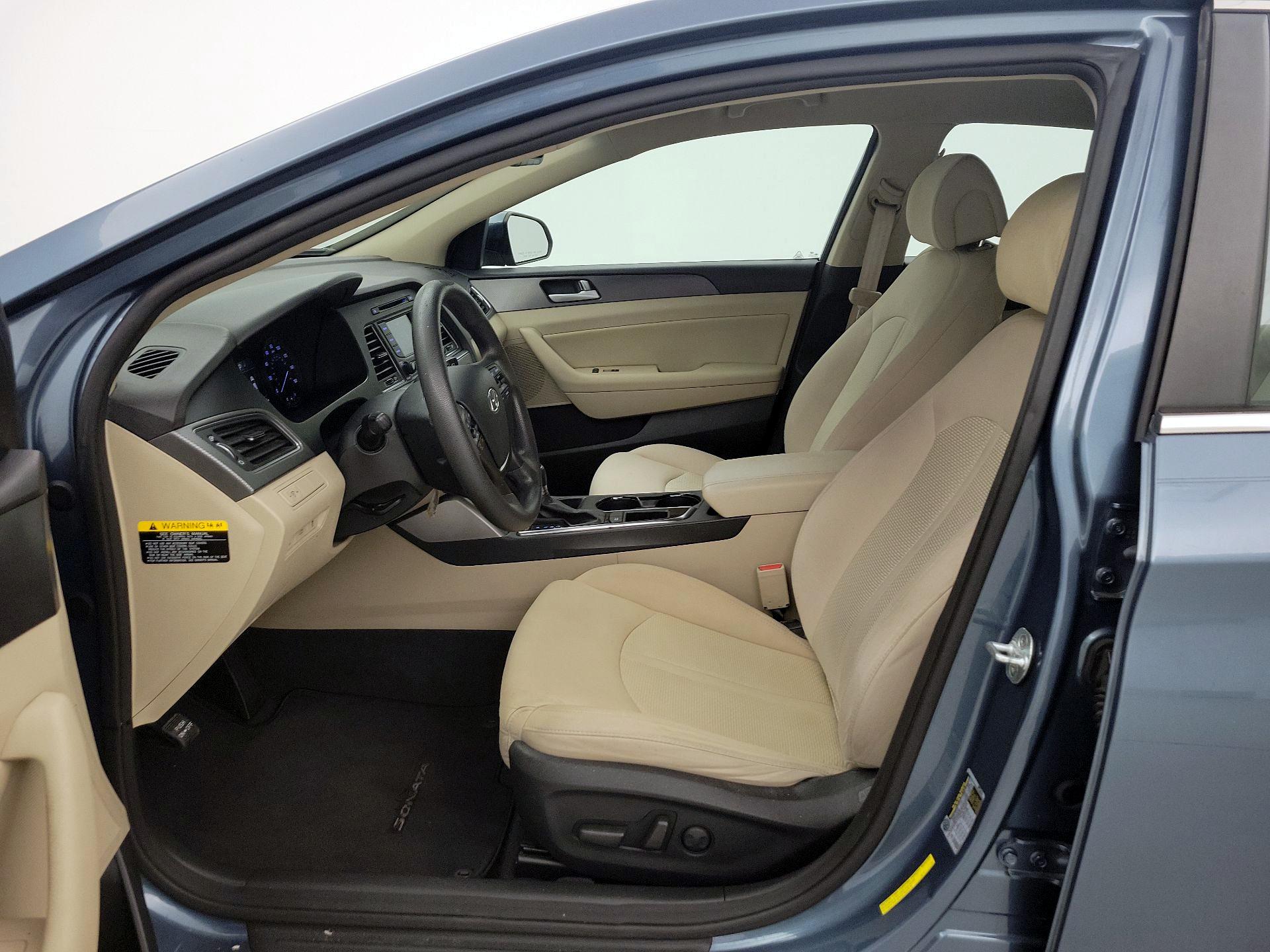 Thumbnail: 2015 Hyundai Sonata - 11